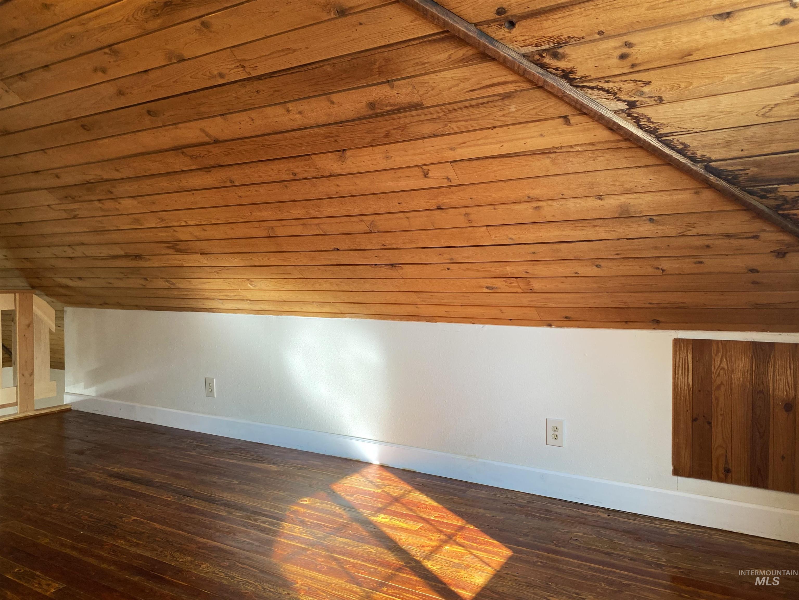 965 Spruce Street, Potlatch, Idaho 83855, 2 Bedrooms, 1 Bathroom, Residential For Sale, Price $240,000, 98962045