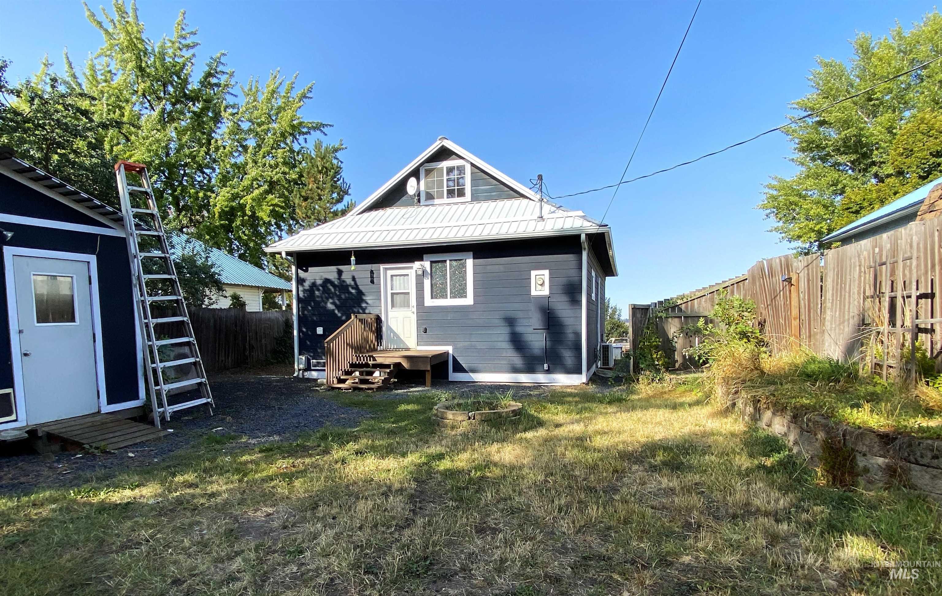 965 Spruce Street, Potlatch, Idaho 83855, 2 Bedrooms, 1 Bathroom, Residential For Sale, Price $240,000, 98962045