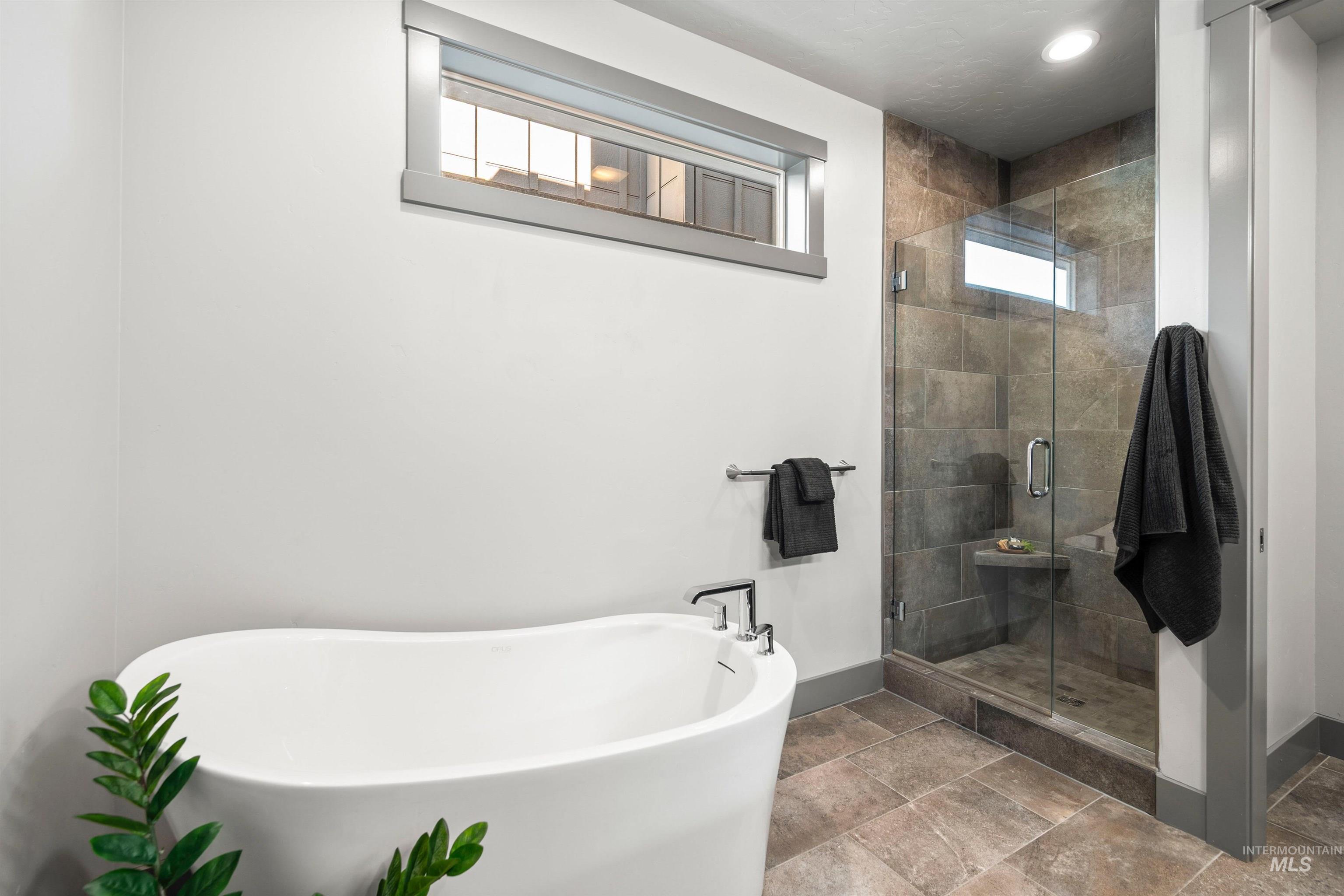 2460 N Birchgrove Lane, Boise, Idaho 83703-5500, 4 Bedrooms, 2.5 Bathrooms, Residential For Sale, Price $650,000, 98962048