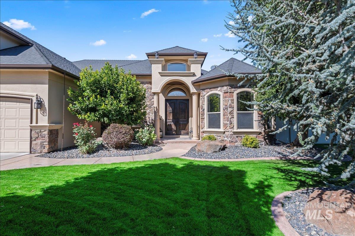 4324 W Briar Rock Ct, Eagle, Idaho 83616, 4 Bedrooms, 3.5 Bathrooms, Residential For Sale, Price $1,200,000, 98962049