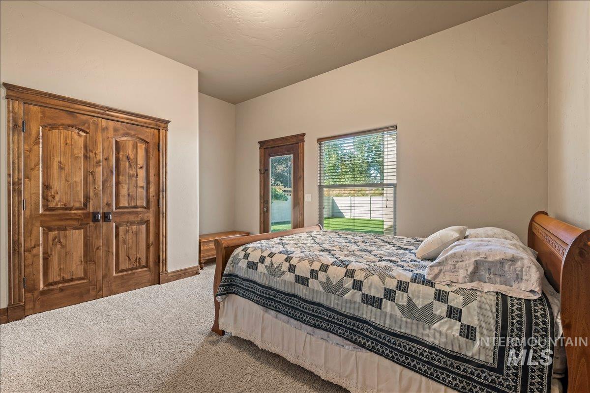 4324 W Briar Rock Ct, Eagle, Idaho 83616, 4 Bedrooms, 3.5 Bathrooms, Residential For Sale, Price $1,200,000, 98962049