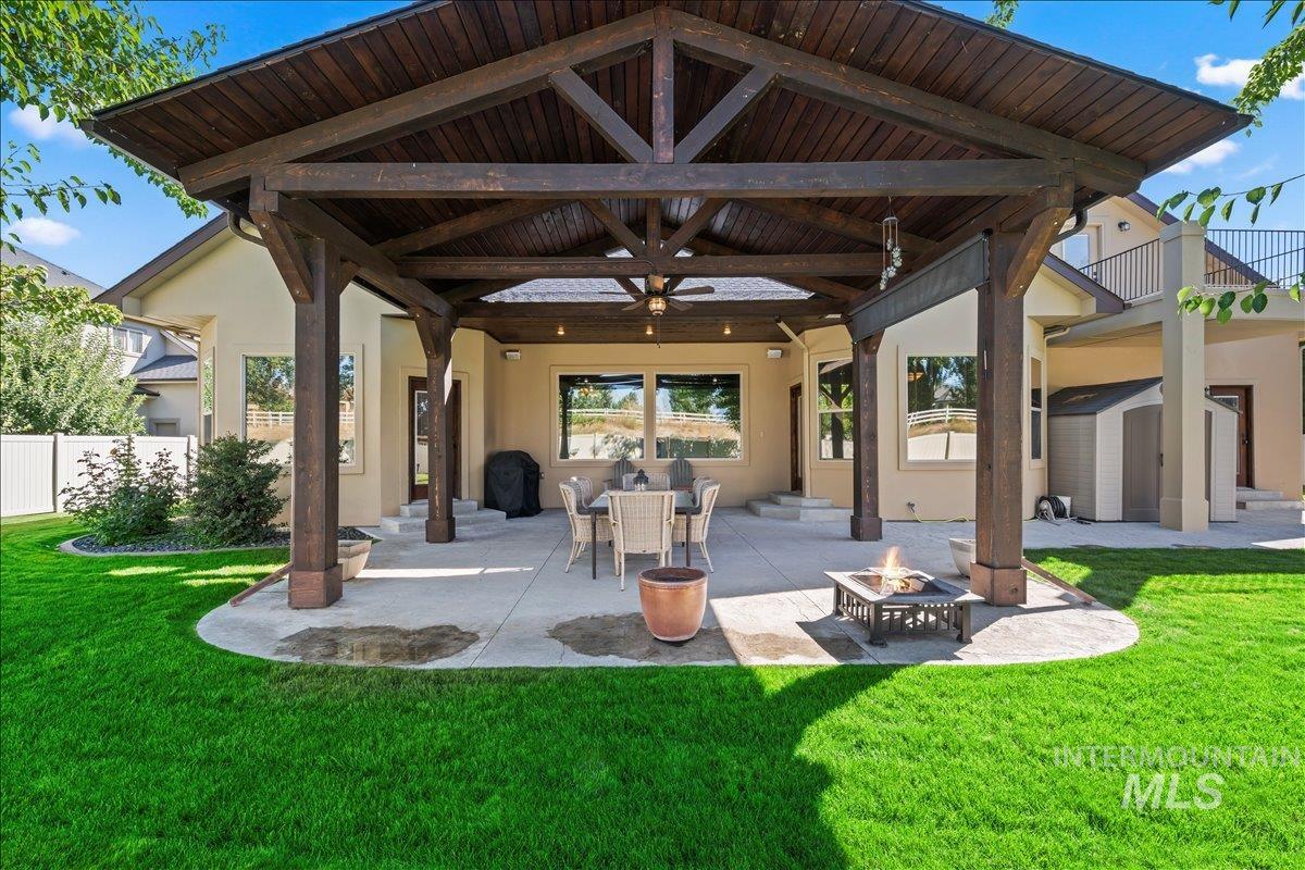 4324 W Briar Rock Ct, Eagle, Idaho 83616, 4 Bedrooms, 3.5 Bathrooms, Residential For Sale, Price $1,200,000, 98962049