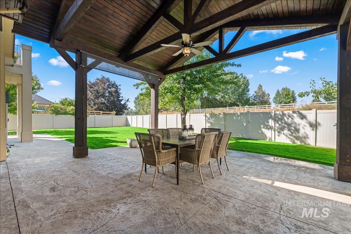 4324 W Briar Rock Ct, Eagle, Idaho 83616, 4 Bedrooms, 3.5 Bathrooms, Residential For Sale, Price $1,200,000, 98962049