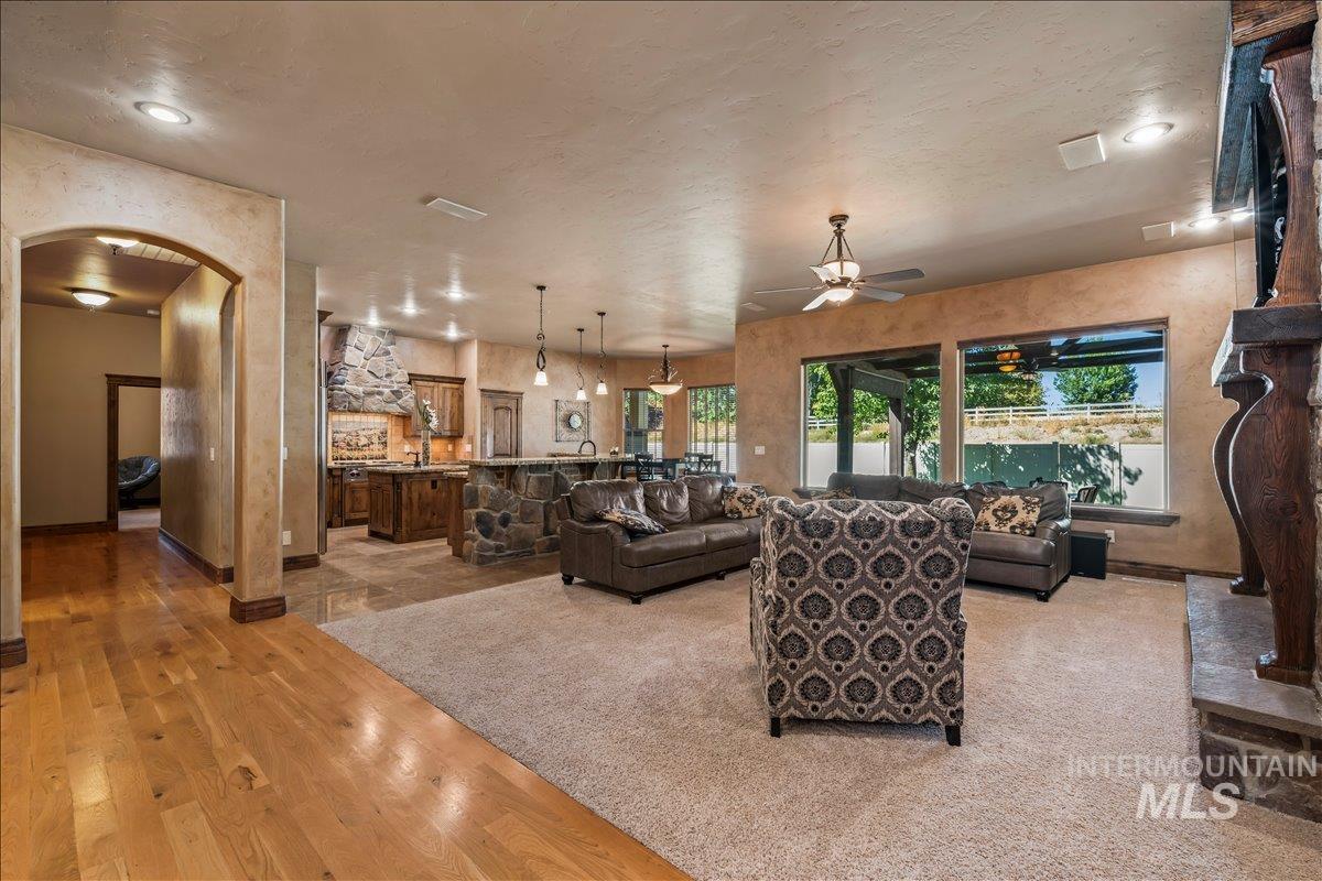4324 W Briar Rock Ct, Eagle, Idaho 83616, 4 Bedrooms, 3.5 Bathrooms, Residential For Sale, Price $1,200,000, 98962049