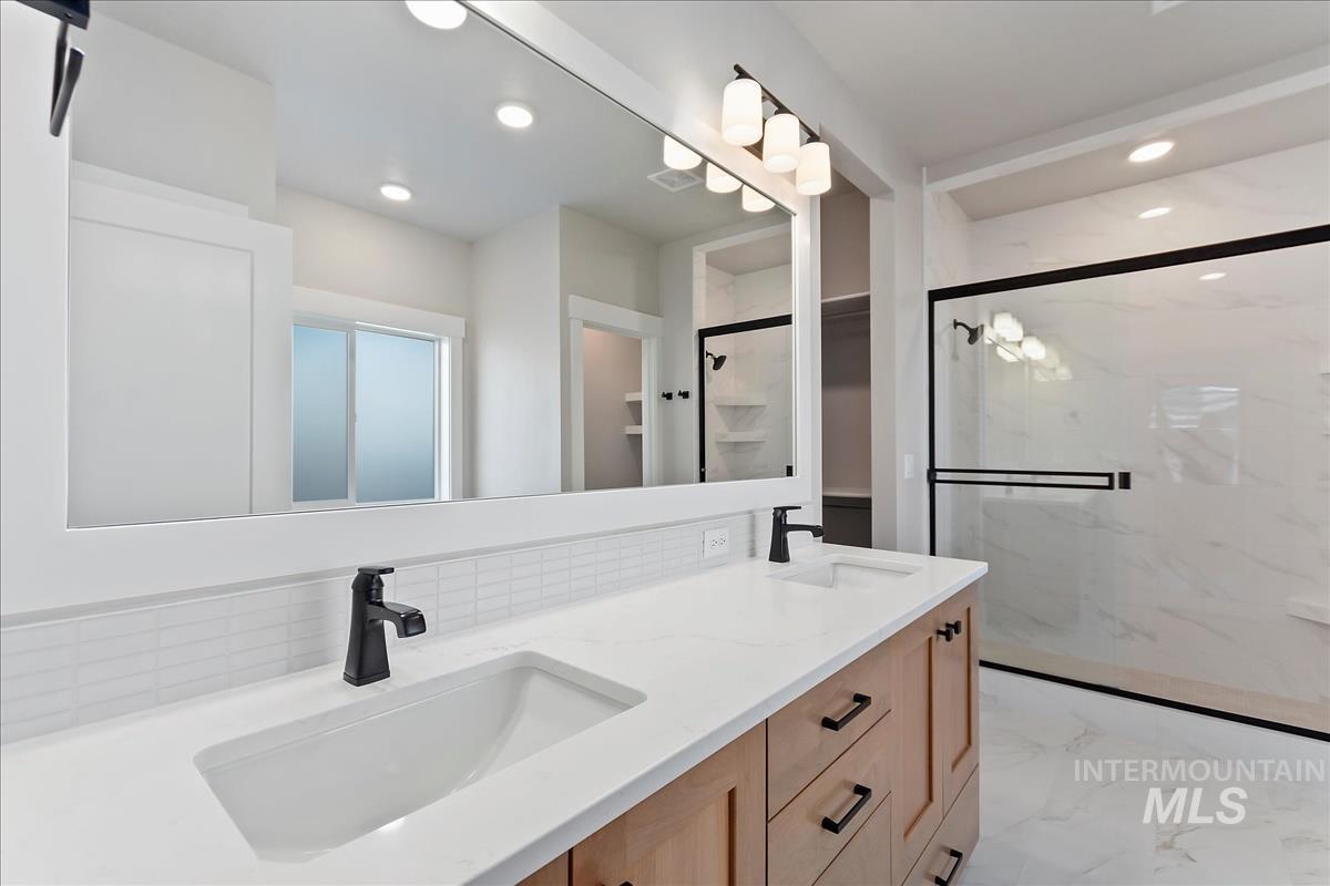 4593 N Alameda Creek Ave, Meridian, Idaho 83646, 4 Bedrooms, 3.5 Bathrooms, Residential For Sale, Price $739,900, 98962055