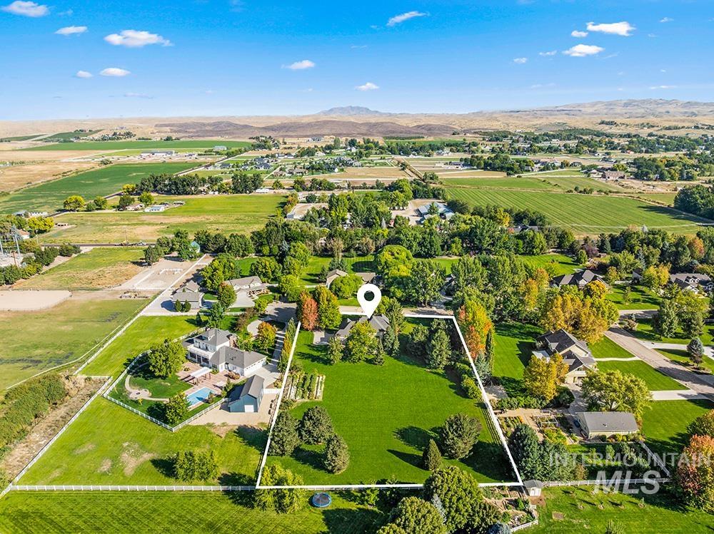 4465 W Morgan Creek Ct, Eagle, Idaho 83616, 5 Bedrooms, 4 Bathrooms, Residential For Sale, Price $1,650,000, 98962057