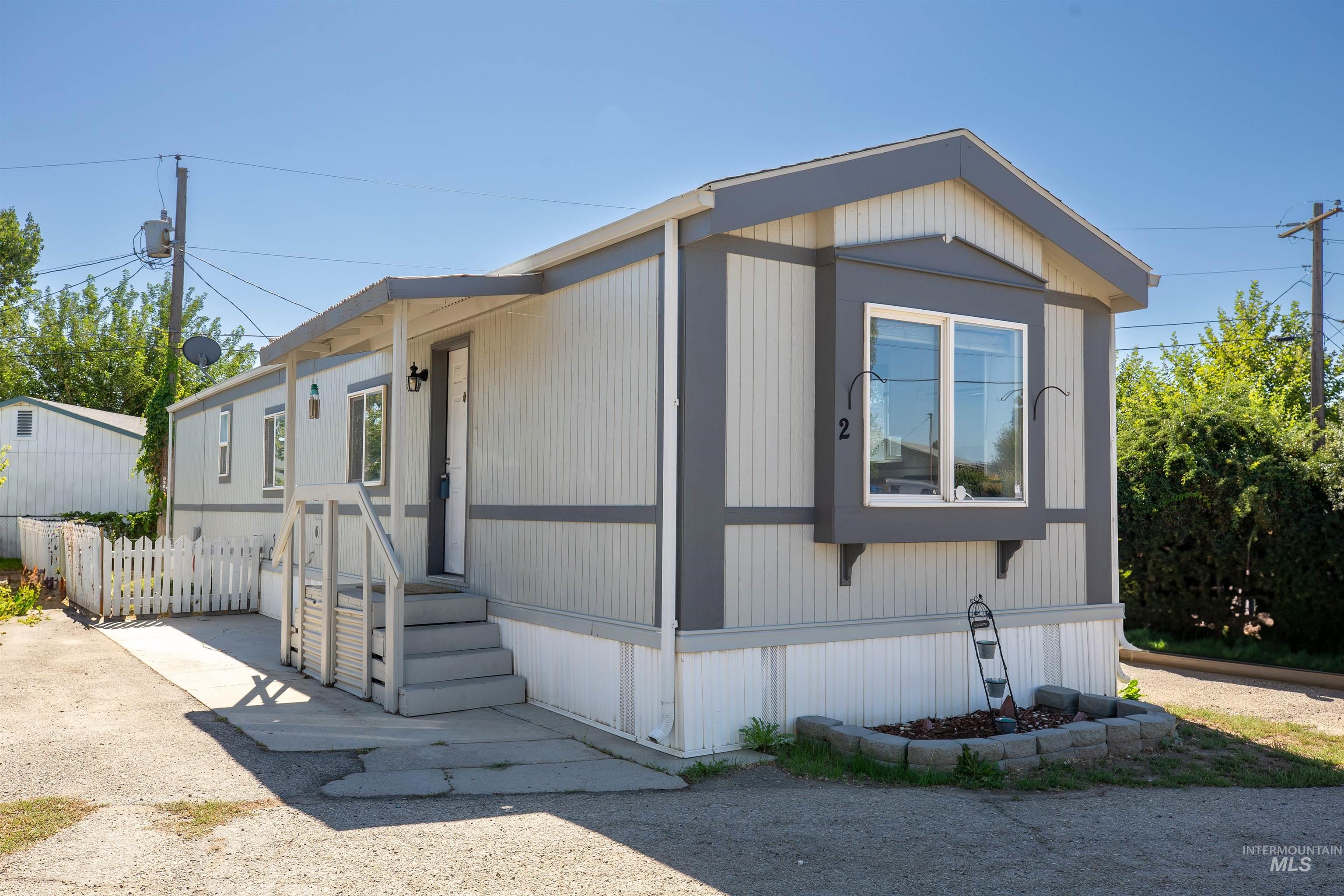 816 N Midland Blvd #2, Nampa, Idaho 83651, 2 Bedrooms, 1 Bathroom, Residential For Sale, Price $84,000, 98962062