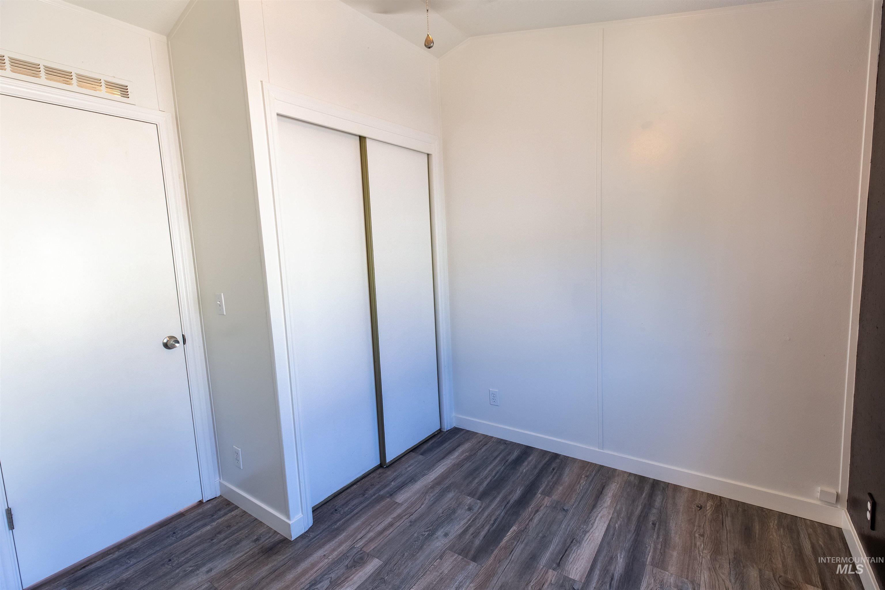 816 N Midland Blvd #2, Nampa, Idaho 83651, 2 Bedrooms, 1 Bathroom, Residential For Sale, Price $84,000, 98962062