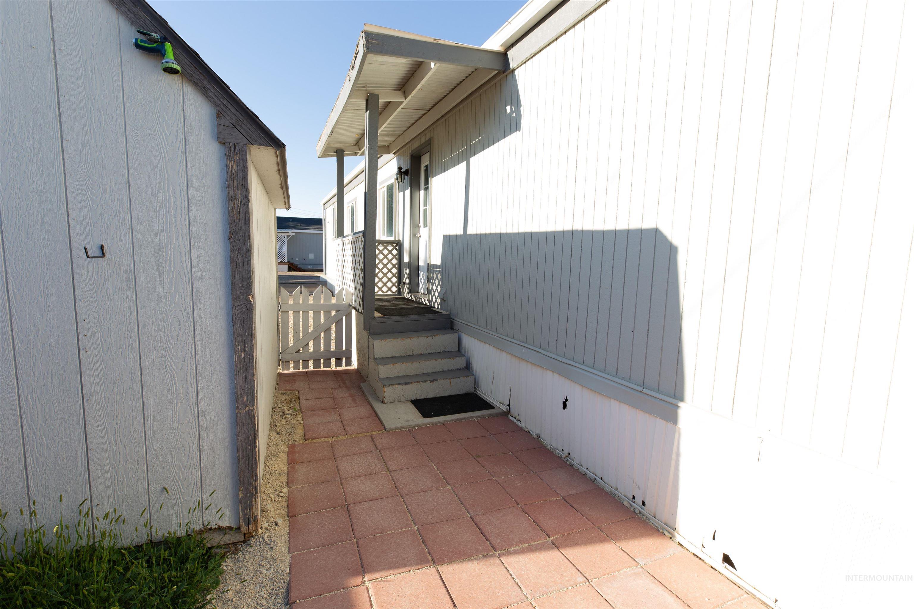 816 N Midland Blvd #2, Nampa, Idaho 83651, 2 Bedrooms, 1 Bathroom, Residential For Sale, Price $84,000, 98962062