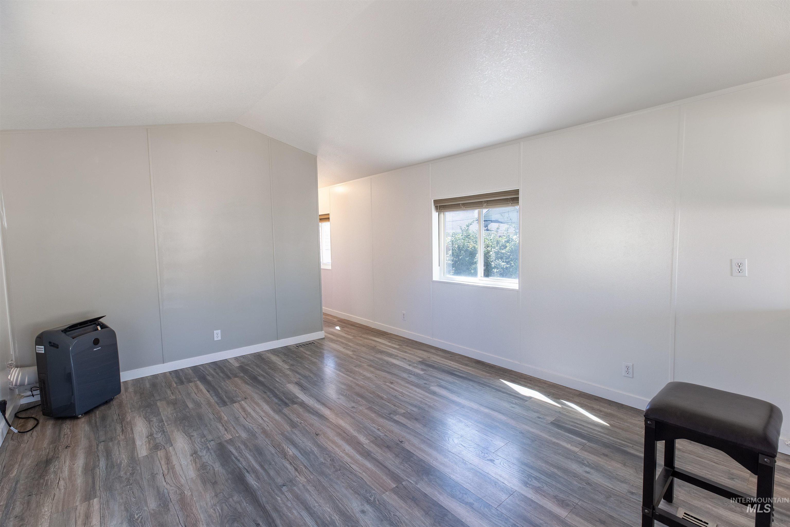 816 N Midland Blvd #2, Nampa, Idaho 83651, 2 Bedrooms, 1 Bathroom, Residential For Sale, Price $84,000, 98962062