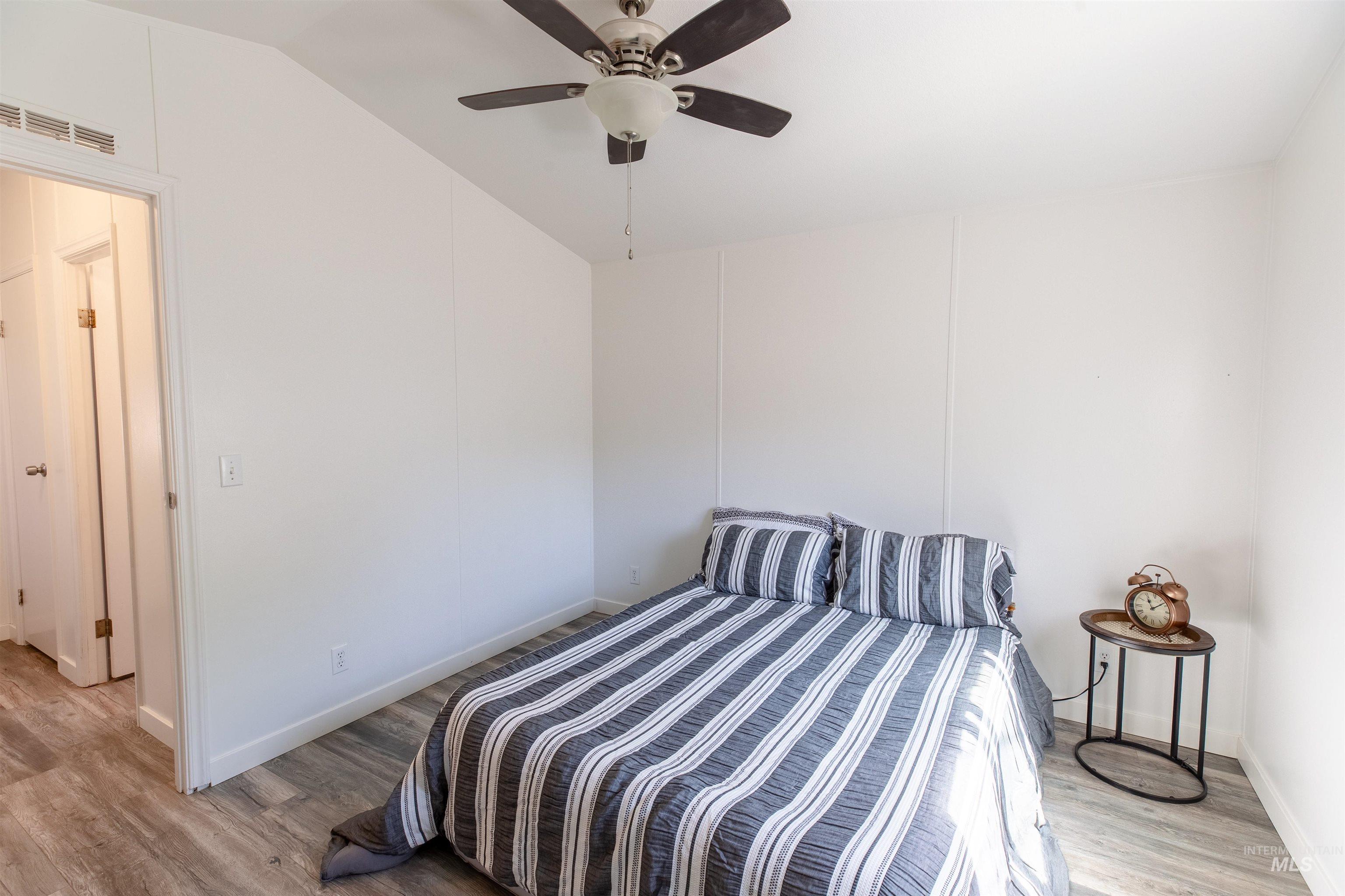 816 N Midland Blvd #2, Nampa, Idaho 83651, 2 Bedrooms, 1 Bathroom, Residential For Sale, Price $84,000, 98962062