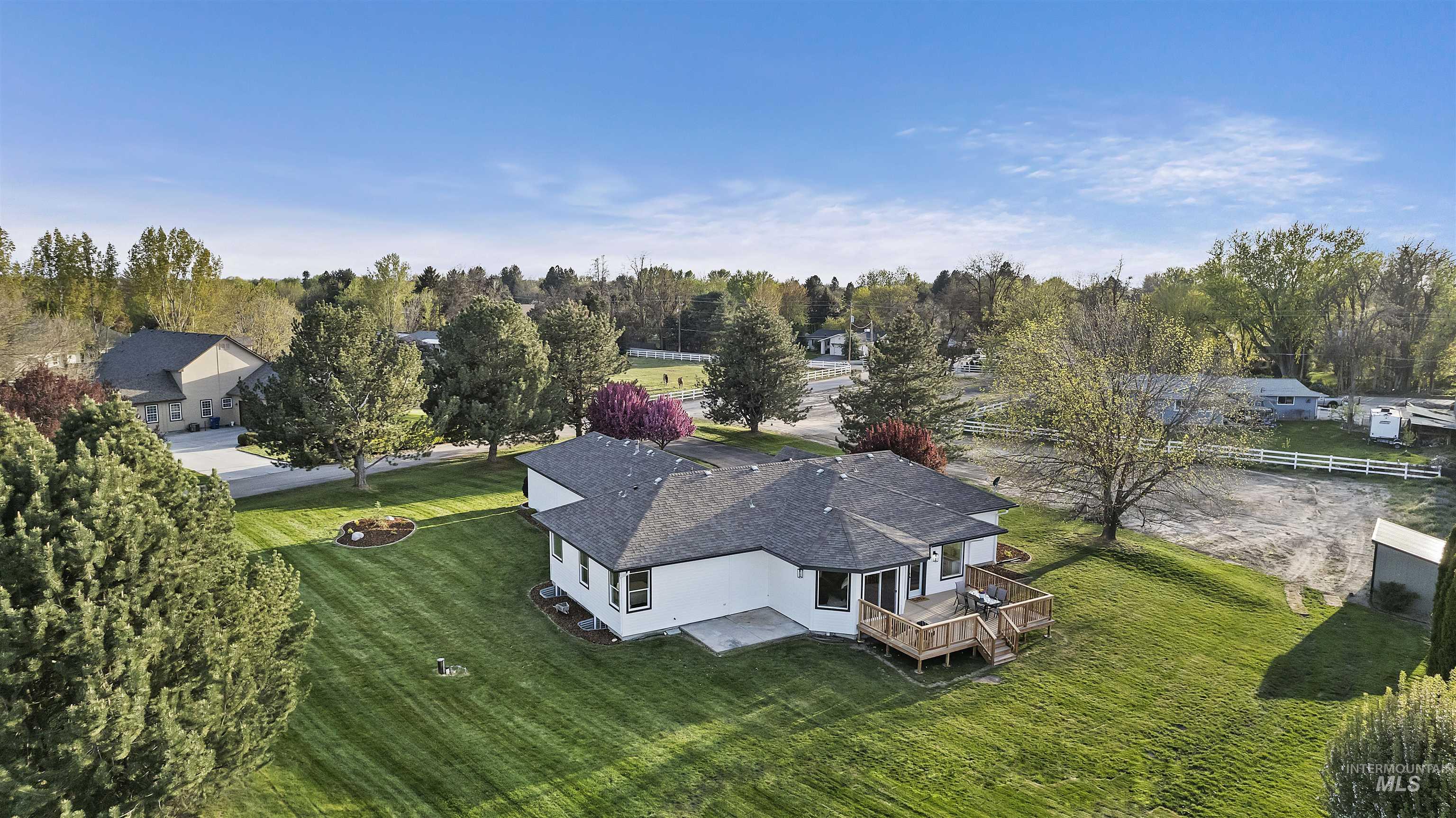 1910 W Campo Ln, Eagle, Idaho 83616-3753, 5 Bedrooms, 4.5 Bathrooms, Residential For Sale, Price $1,475,000, 98962073