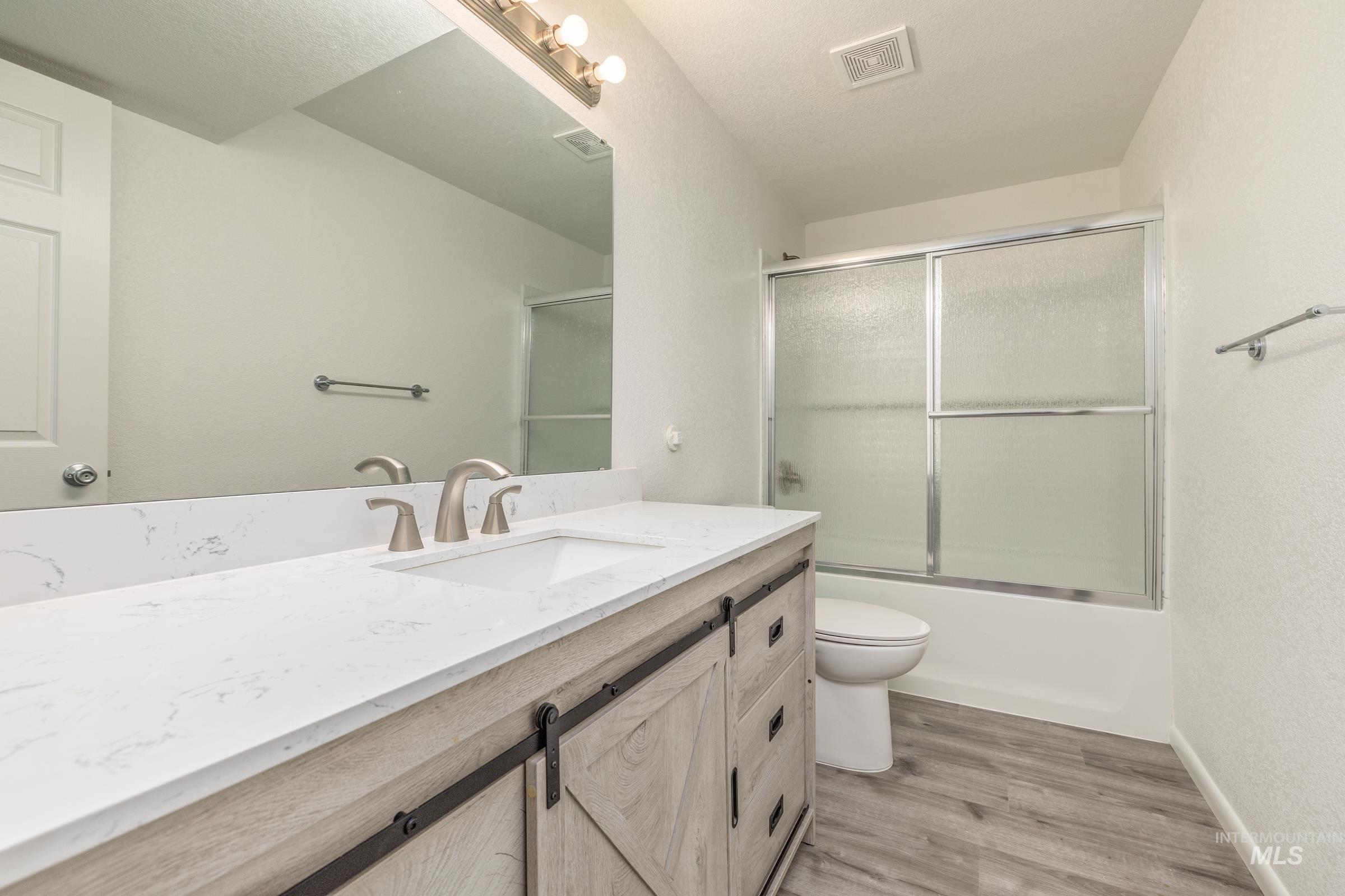 5162 S Seminole Circle, Boise, Idaho 83709-5756, 3 Bedrooms, 2 Bathrooms, Residential For Sale, Price $665,000, 98962074