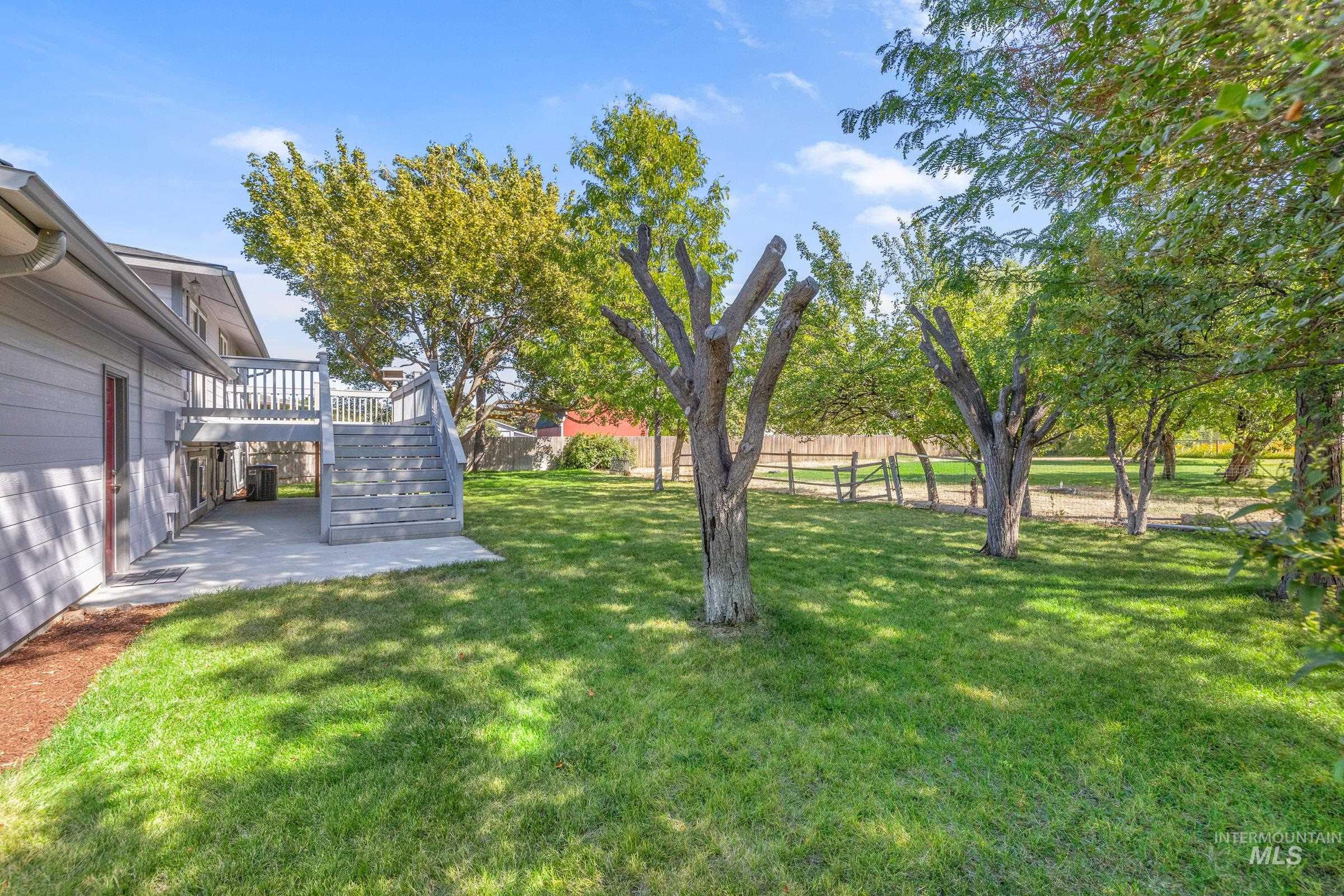 5162 S Seminole Circle, Boise, Idaho 83709-5756, 3 Bedrooms, 2 Bathrooms, Residential For Sale, Price $665,000, 98962074