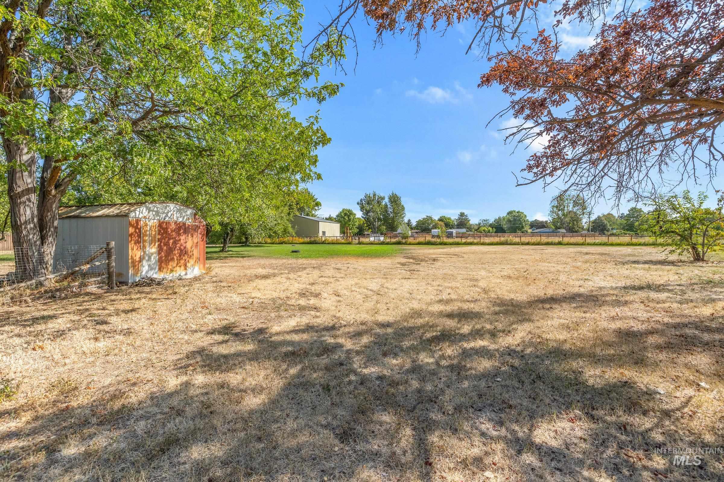 5162 S Seminole Circle, Boise, Idaho 83709-5756, 3 Bedrooms, 2 Bathrooms, Residential For Sale, Price $665,000, 98962074