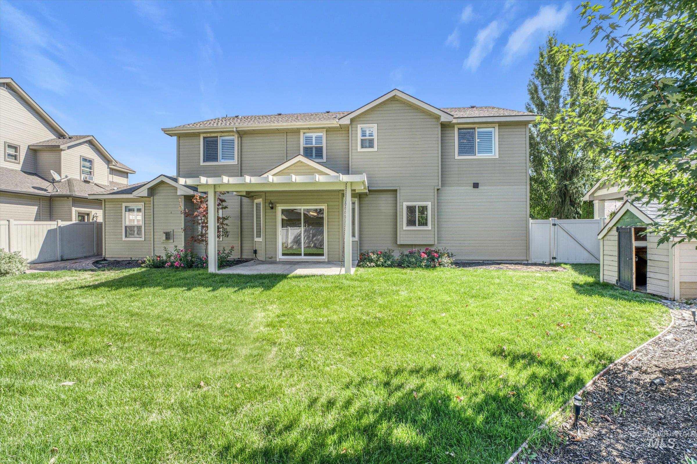 309 S Fernan Lake Way, Star, Idaho 83669, 4 Bedrooms, 2.5 Bathrooms, Residential For Sale, Price $615,000, 98962078
