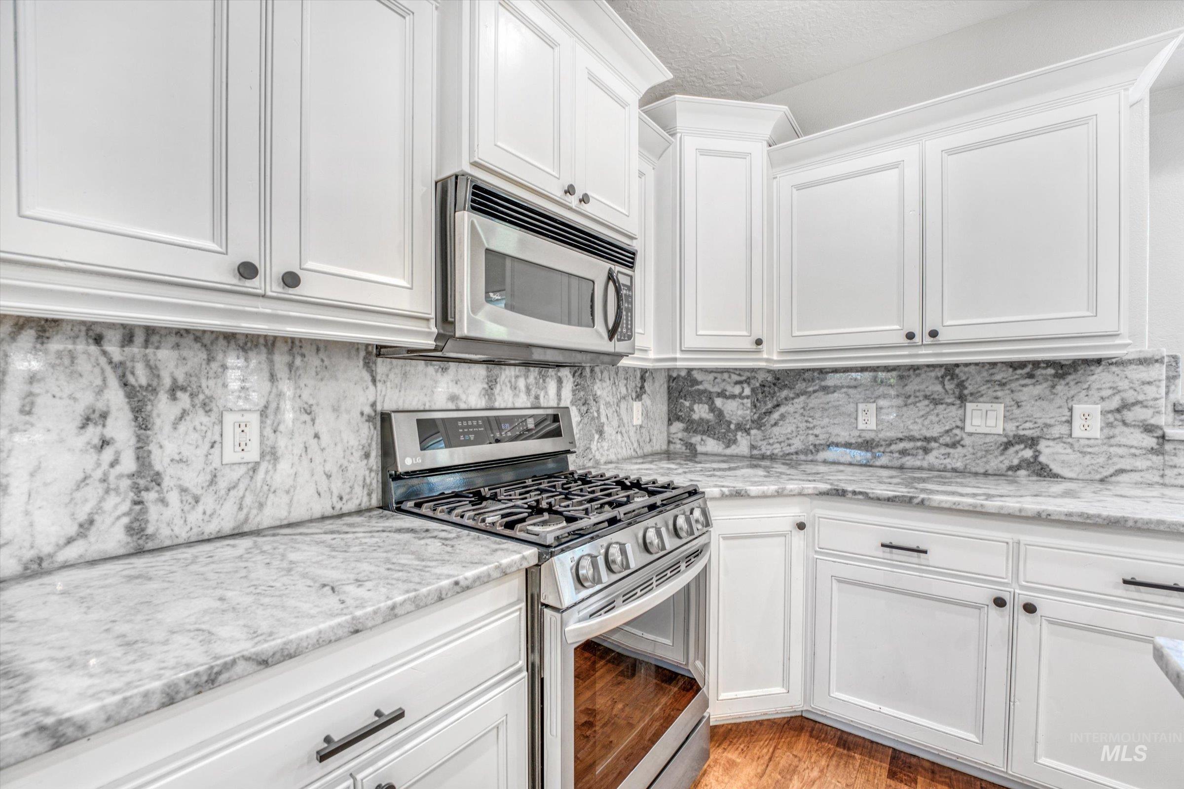 309 S Fernan Lake Way, Star, Idaho 83669, 4 Bedrooms, 2.5 Bathrooms, Residential For Sale, Price $615,000, 98962078