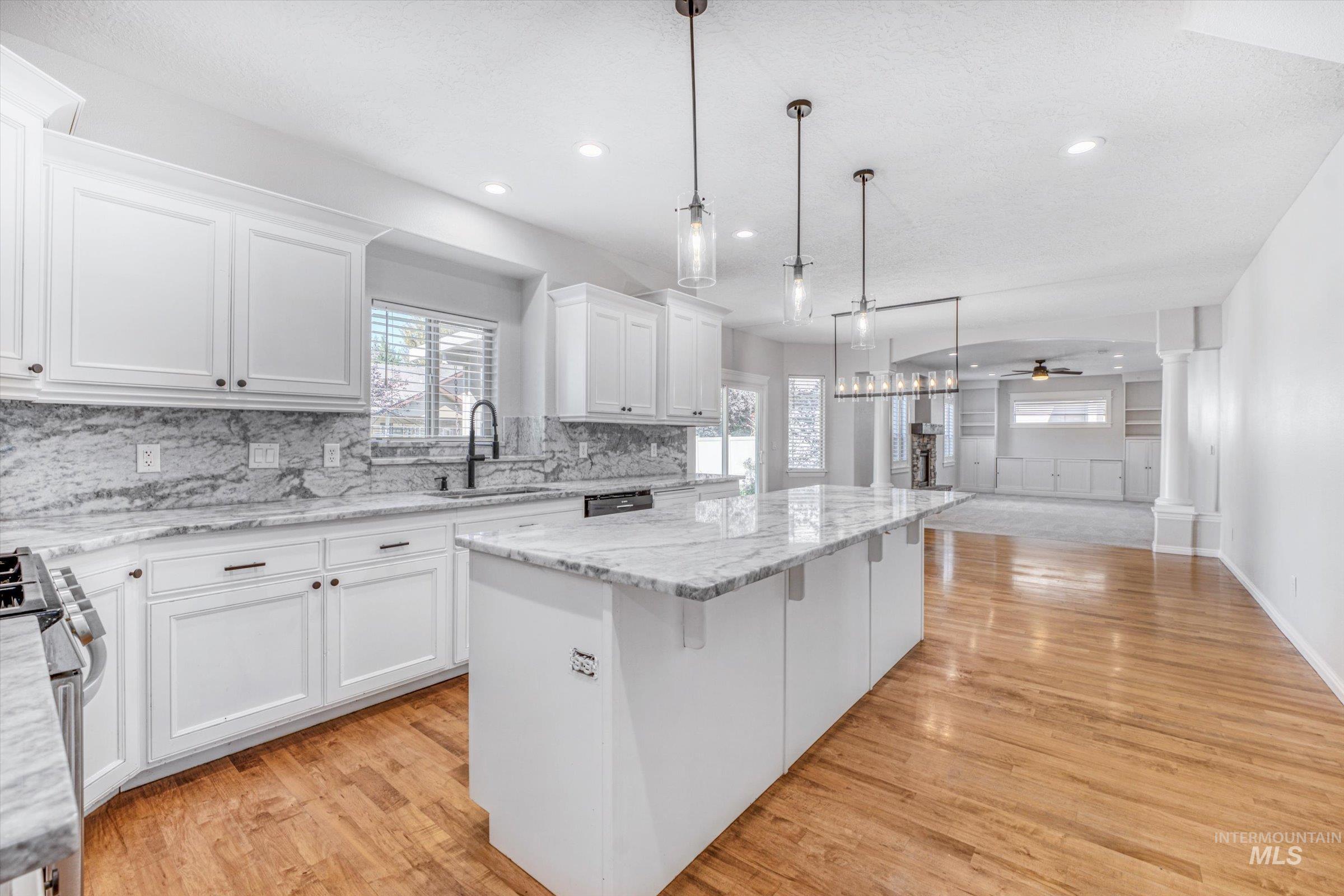 309 S Fernan Lake Way, Star, Idaho 83669, 4 Bedrooms, 2.5 Bathrooms, Residential For Sale, Price $615,000, 98962078