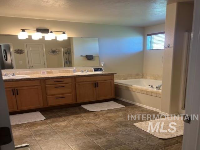 2056 Spring Creek Drive, Fruitland, Idaho 83672, 5 Bedrooms, 2.5 Bathrooms, Residential For Sale, Price $495,000, 98962082