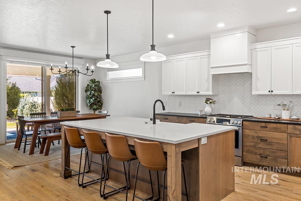 4637 S Zopiro Way, Meridian, Idaho 83642, 4 Bedrooms, 3 Bathrooms, Residential For Sale, Price $675,000, 98962085