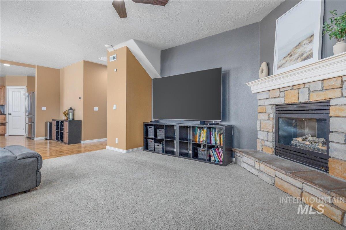 2915 S Nephrite Way, Meridian, Idaho 83642-3165, 4 Bedrooms, 2.5 Bathrooms, Residential For Sale, Price $599,000, 98962088