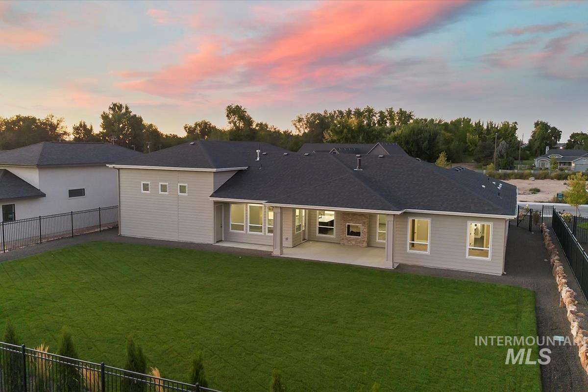7149 E Chicken Hawk Loop, Nampa, Idaho 83686, 3 Bedrooms, 2 Bathrooms, Residential For Sale, Price $929,900, 98962090