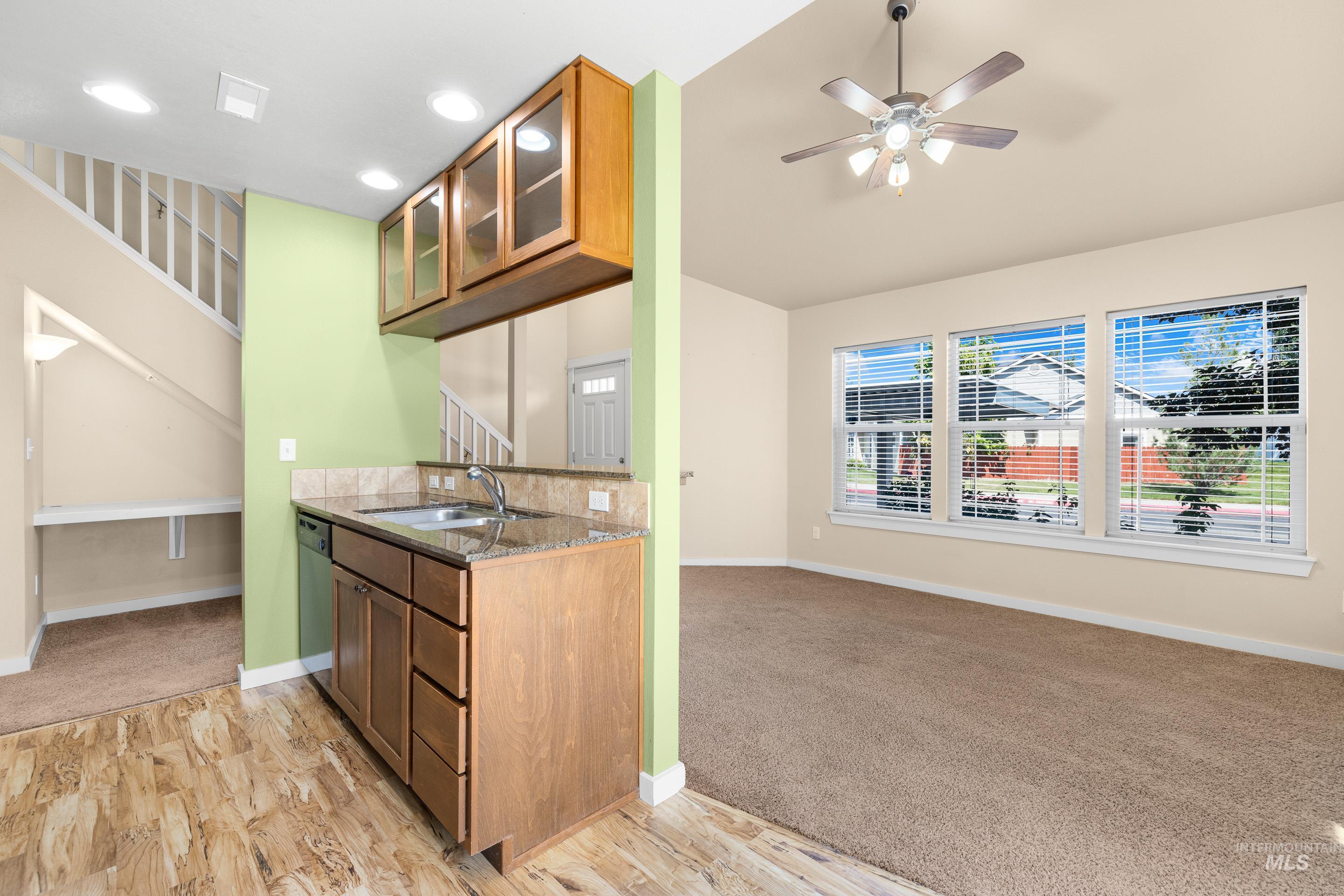 9173 W Brogan, Boise, Idaho 83709, 2 Bedrooms, 2 Bathrooms, Residential For Sale, Price $295,000, 98962093