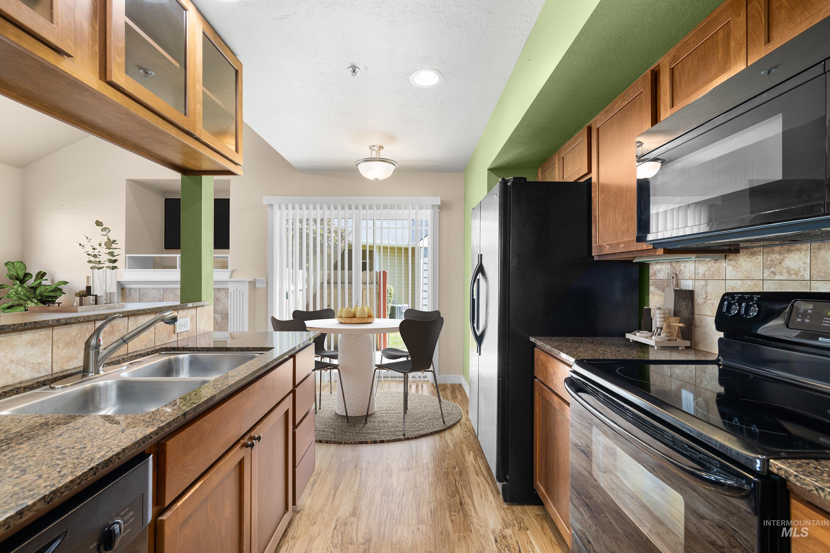 9173 W Brogan, Boise, Idaho 83709, 2 Bedrooms, 2 Bathrooms, Residential For Sale, Price $295,000, 98962093