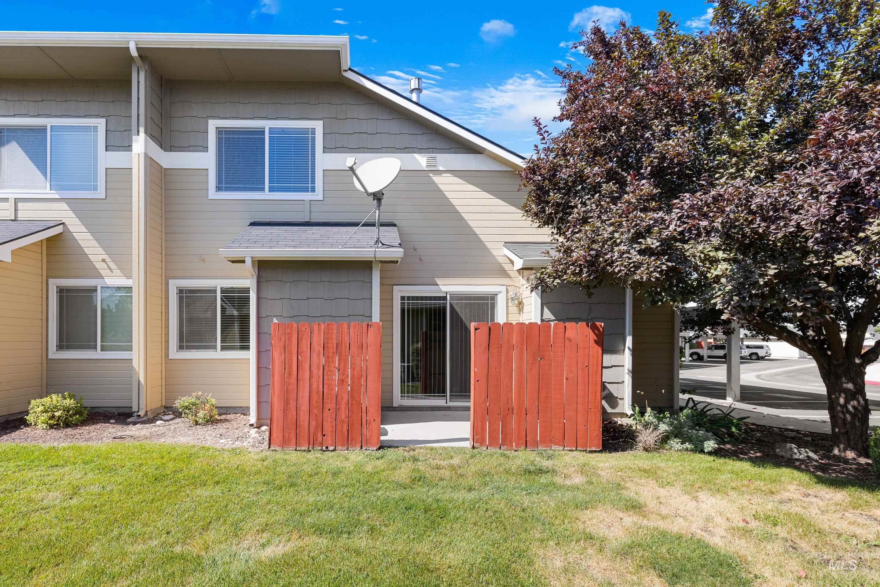 9173 W Brogan, Boise, Idaho 83709, 2 Bedrooms, 2 Bathrooms, Residential For Sale, Price $295,000, 98962093