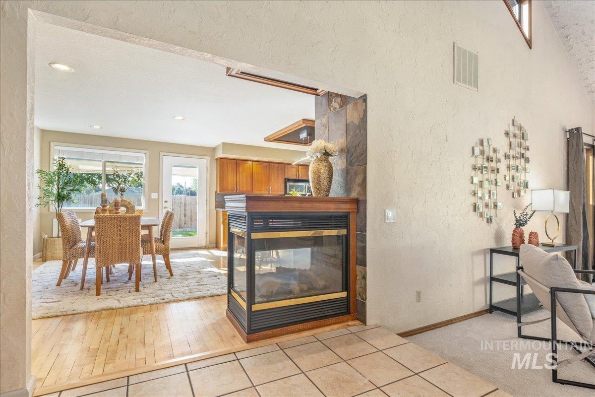 11225 W Camas St., Boise, Idaho 83709, 3 Bedrooms, 2 Bathrooms, Residential For Sale, Price $549,000, 98962098