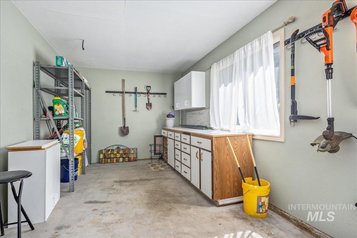 11225 W Camas St., Boise, Idaho 83709, 3 Bedrooms, 2 Bathrooms, Residential For Sale, Price $549,000, 98962098