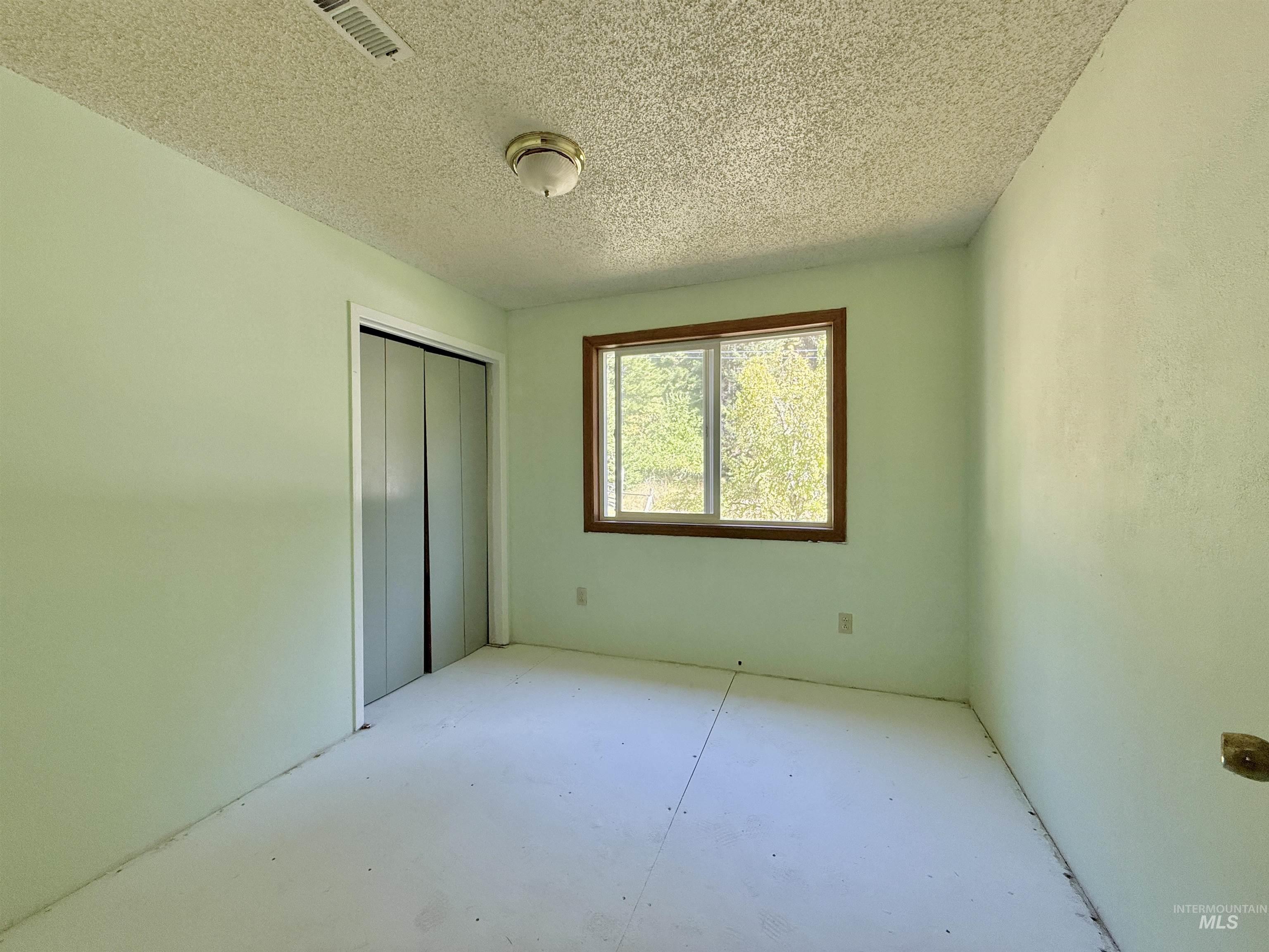 751 Big Cedar Rd., Kooskia, Idaho 83539, 3 Bedrooms, 1 Bathroom, Residential For Sale, Price $295,000, 98962100