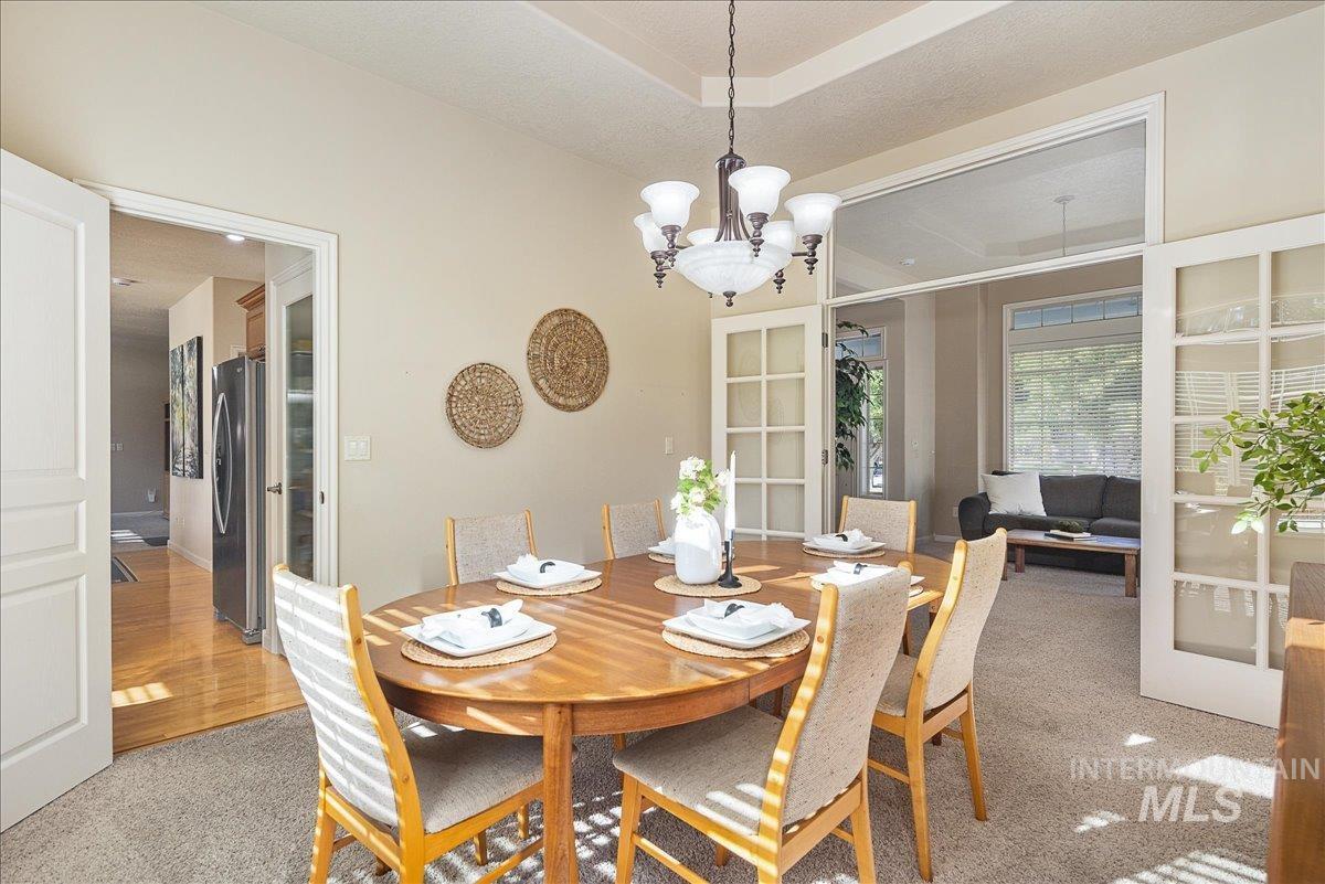 177 E Knoll Ct, Eagle, Idaho 83616-6911, 4 Bedrooms, 2.5 Bathrooms, Residential For Sale, Price $769,900, 98962106