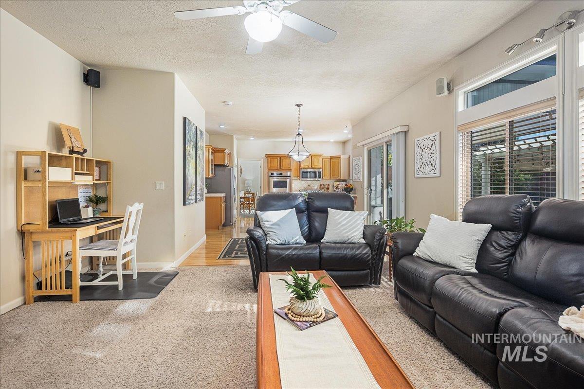177 E Knoll Ct, Eagle, Idaho 83616-6911, 4 Bedrooms, 2.5 Bathrooms, Residential For Sale, Price $769,900, 98962106