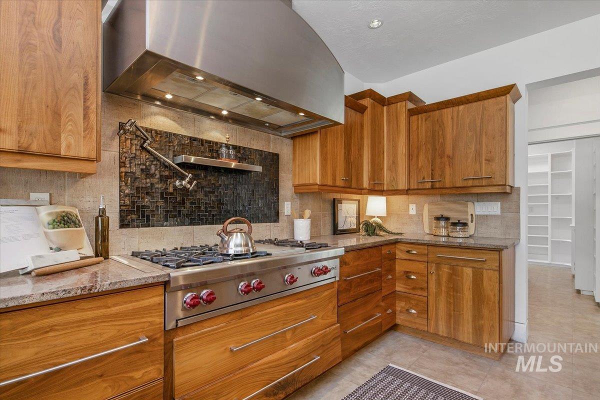 4154 W Morgan Creek Ct, Eagle, Idaho 83616, 6 Bedrooms, 5.5 Bathrooms, Residential For Sale, Price $2,100,000, 98962117