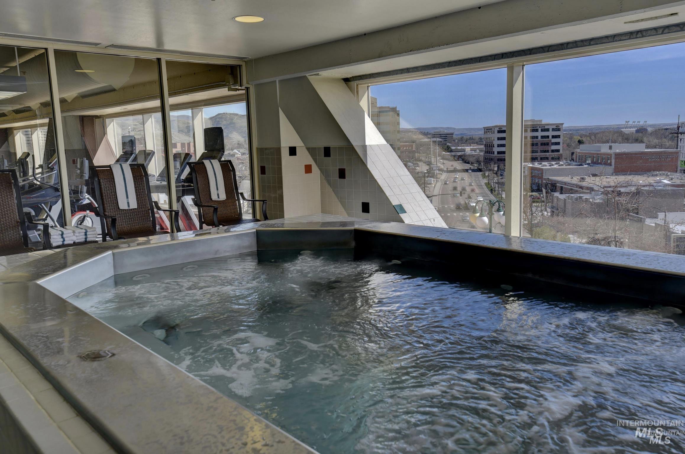 255 S Capitol Blvd, Boise, Idaho 83702, 2 Bedrooms, 2 Bathrooms, Residential For Sale, Price $1,299,000, 98962124