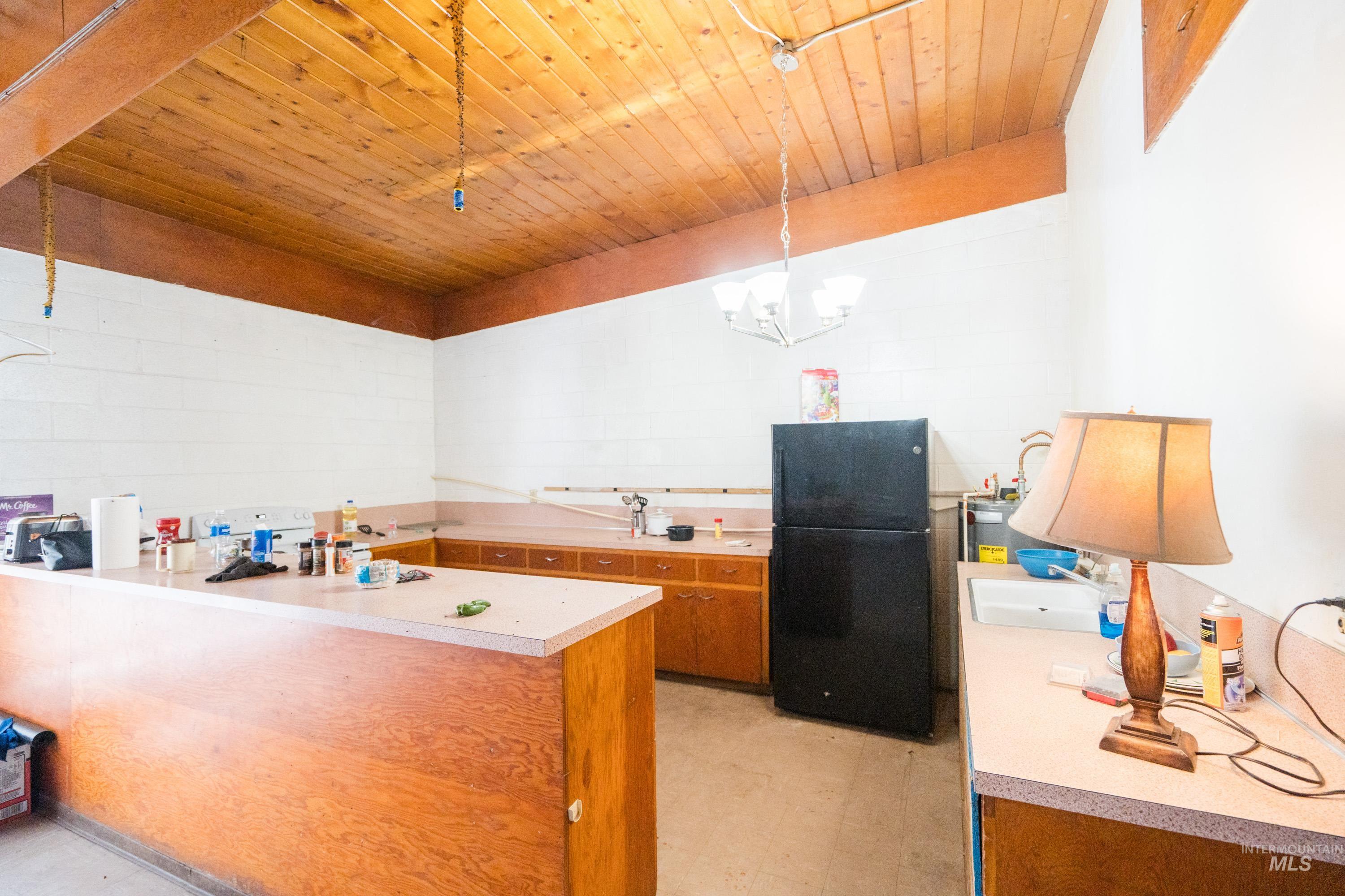 109 E Idaho St, Paul, Idaho 83347, Business/Commercial For Sale, Price $375,000, 98962127