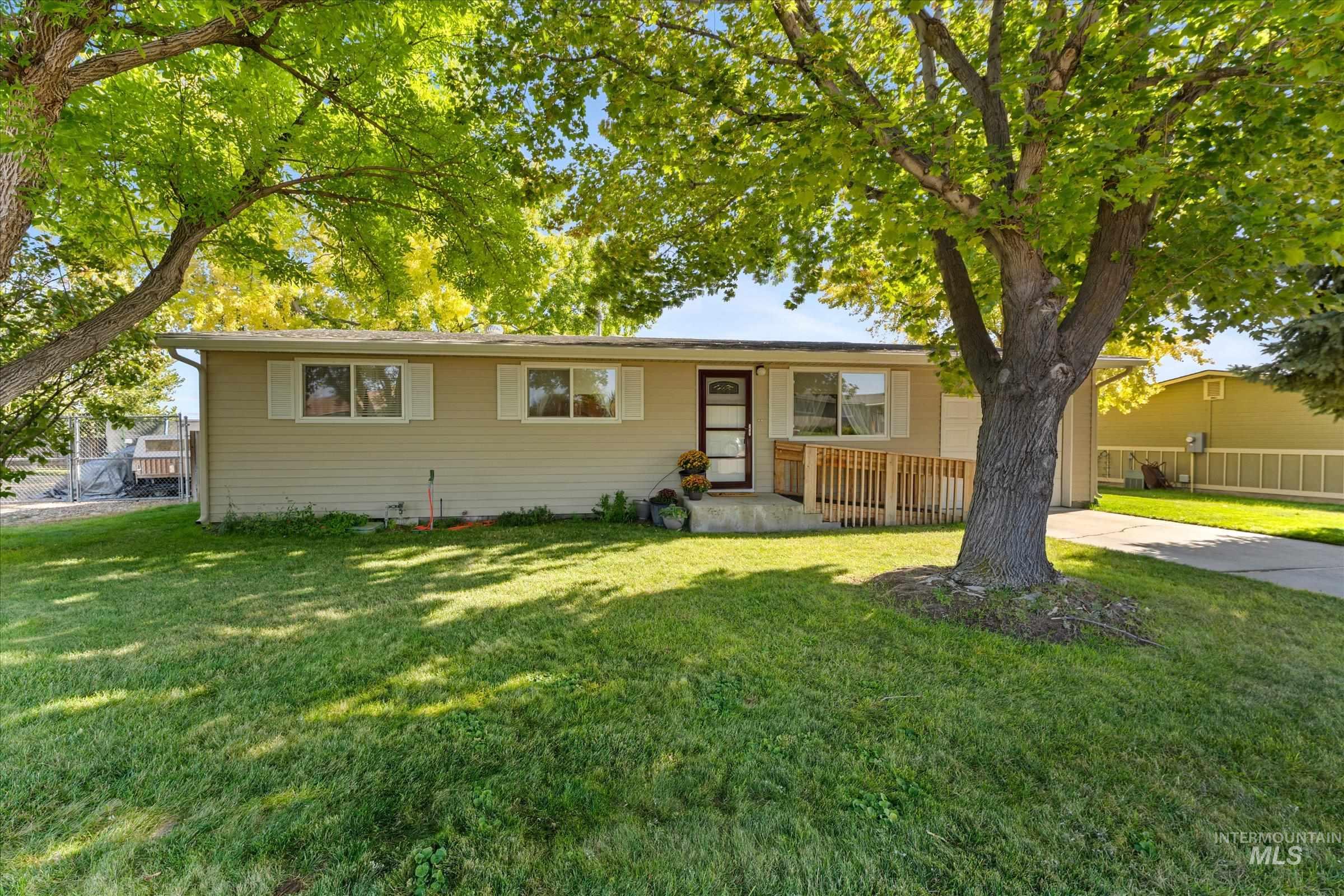 7882 S Cross Fox Way, Boise, Idaho 83709, 3 Bedrooms, 1 Bathroom, Residential For Sale, Price $419,000, 98962144