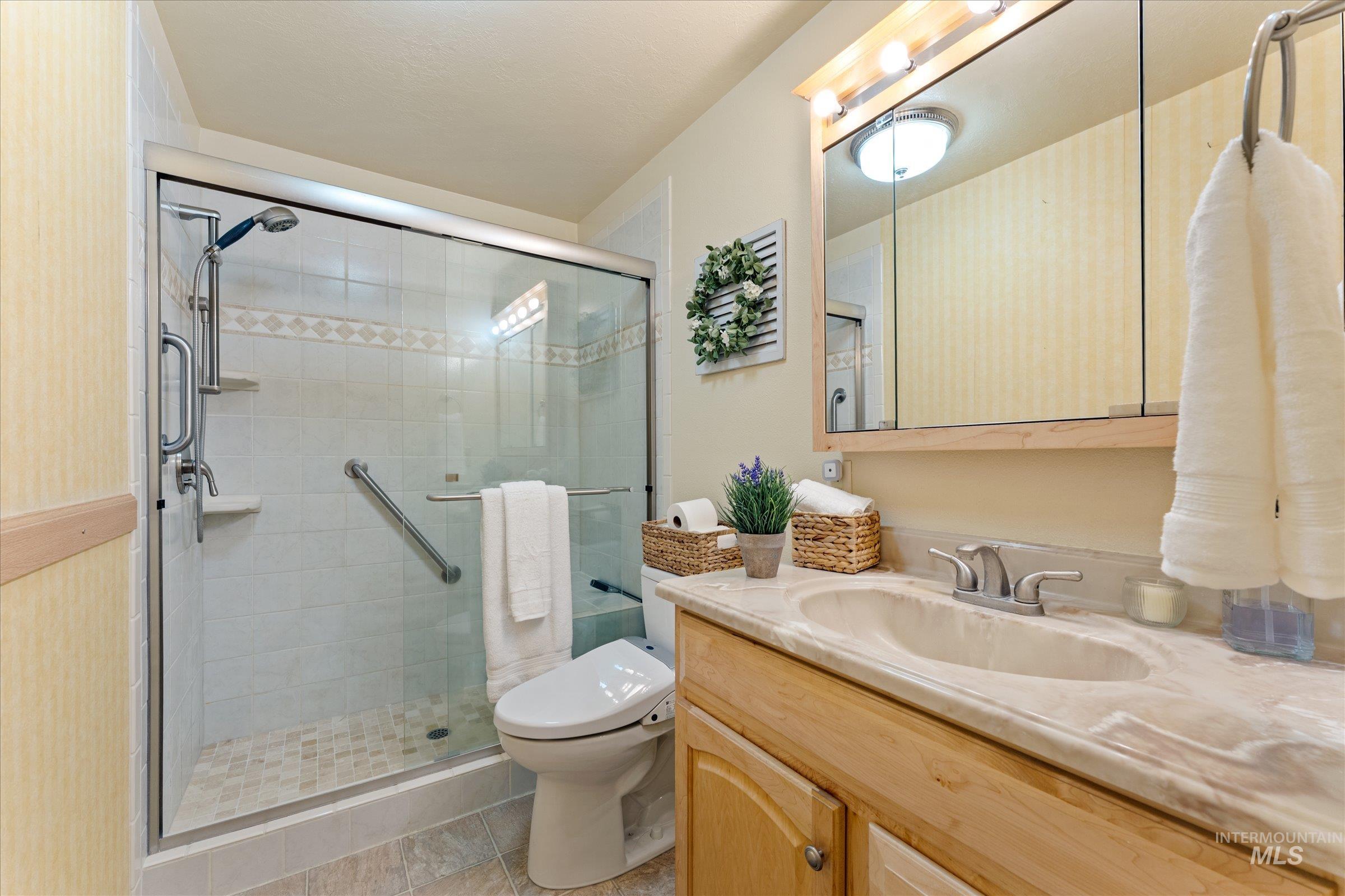 7882 S Cross Fox Way, Boise, Idaho 83709, 3 Bedrooms, 1 Bathroom, Residential For Sale, Price $419,000, 98962144