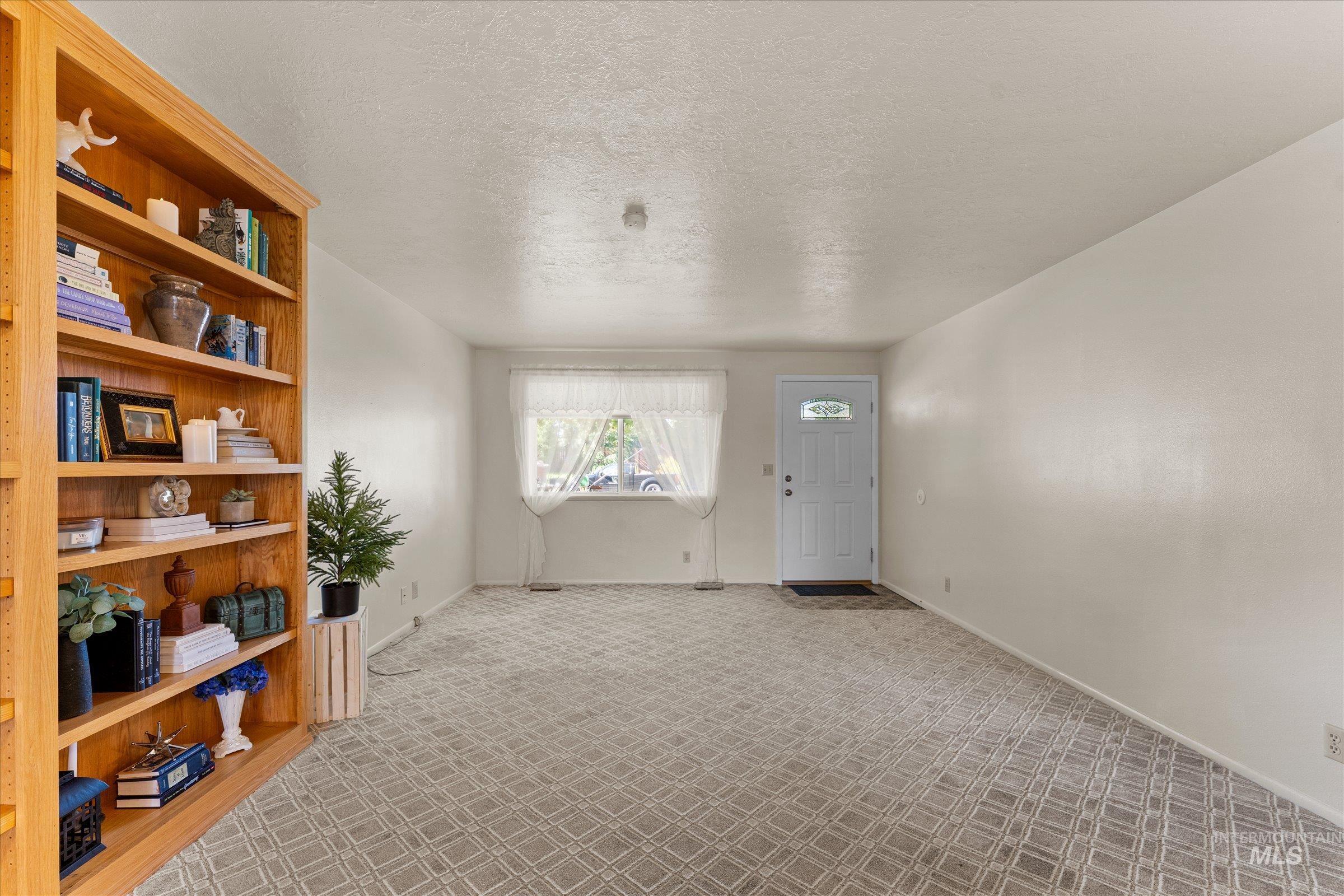 7882 S Cross Fox Way, Boise, Idaho 83709, 3 Bedrooms, 1 Bathroom, Residential For Sale, Price $419,000, 98962144