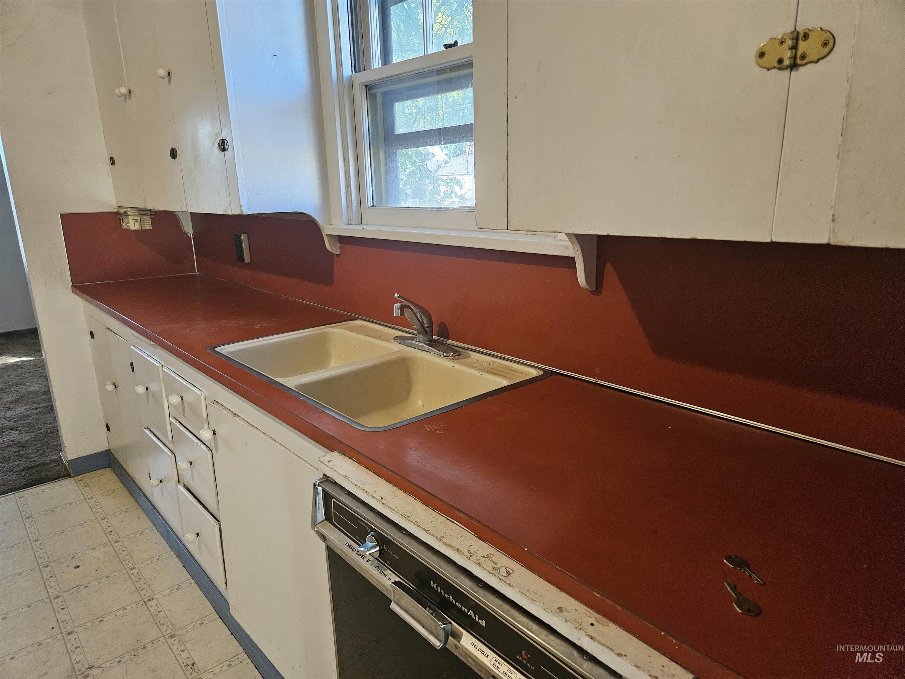 82 N Yale St, Nampa, Idaho 83651, 3 Bedrooms, 1 Bathroom, Residential For Sale, Price $200,000, 98962202