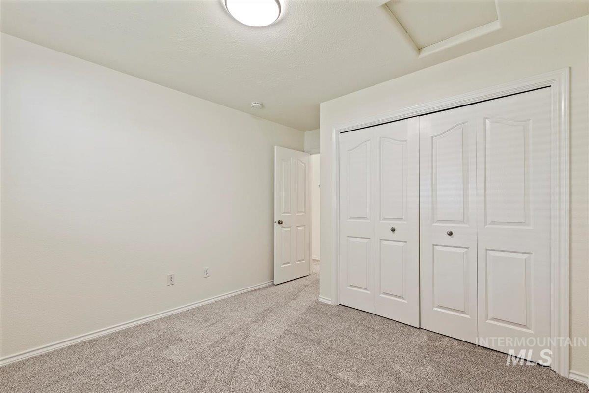 1314 W Hawk Ct., Nampa, Idaho 83651, 3 Bedrooms, 2 Bathrooms, Residential For Sale, Price $369,967, 98962203