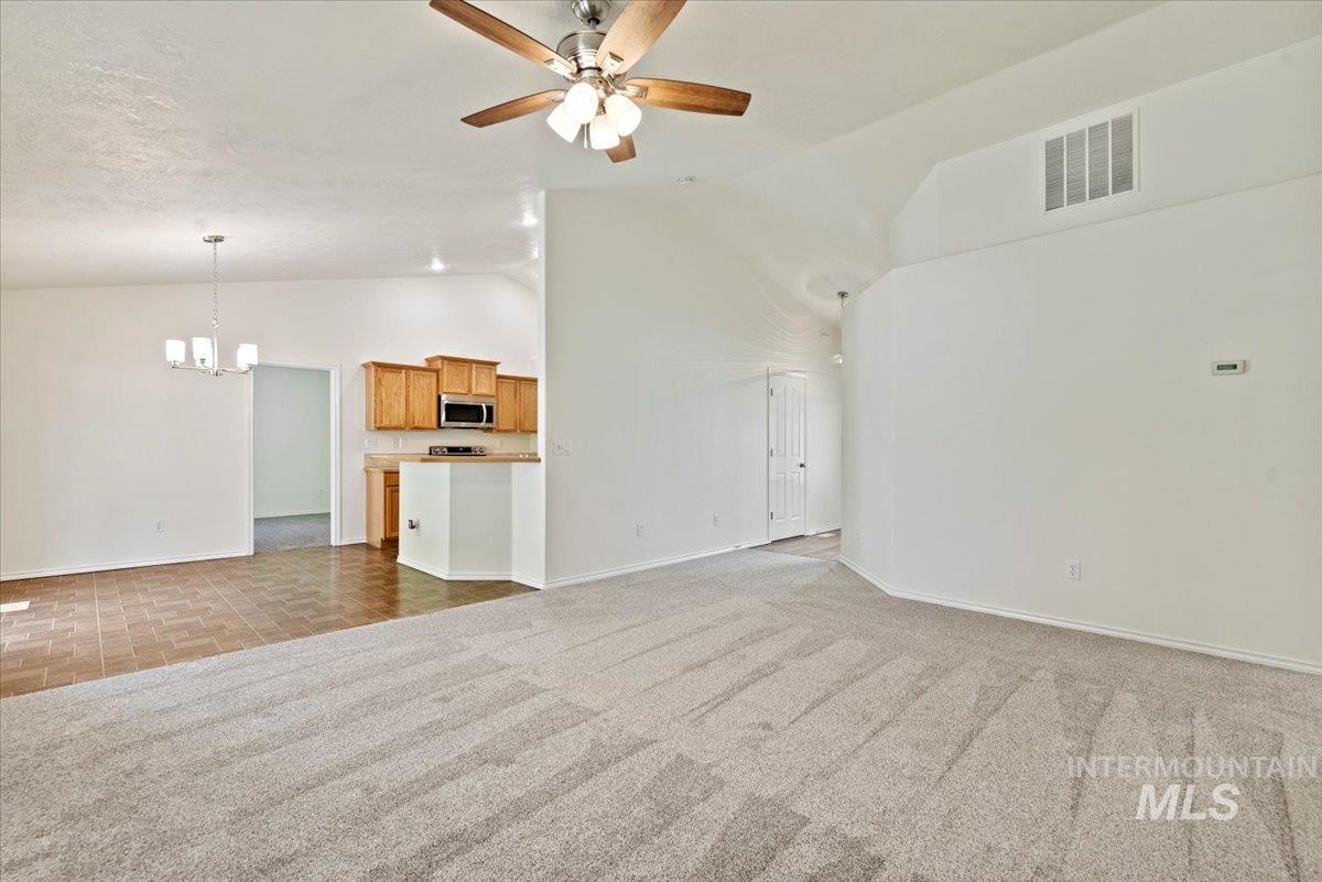 1314 W Hawk Ct., Nampa, Idaho 83651, 3 Bedrooms, 2 Bathrooms, Residential For Sale, Price $369,967, 98962203