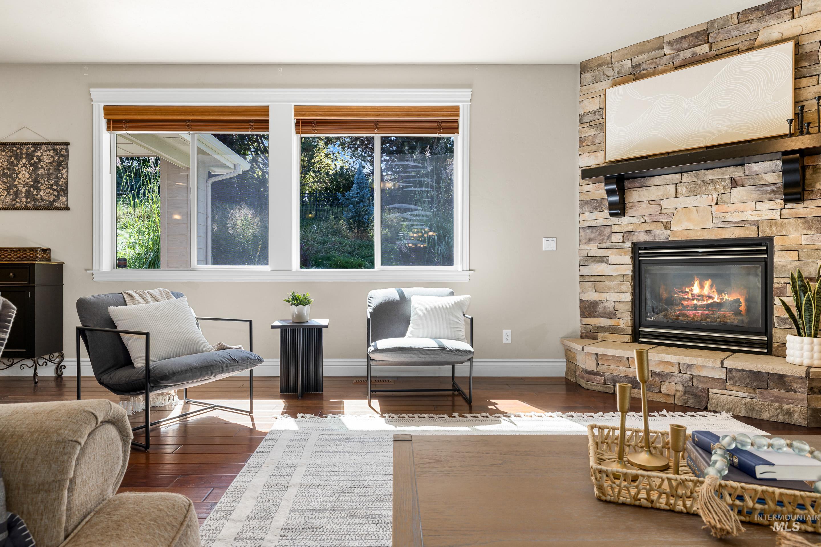 5139 W Lockner, Eagle, Idaho 83616, 4 Bedrooms, 3.5 Bathrooms, Residential For Sale, Price $794,000, 98962219