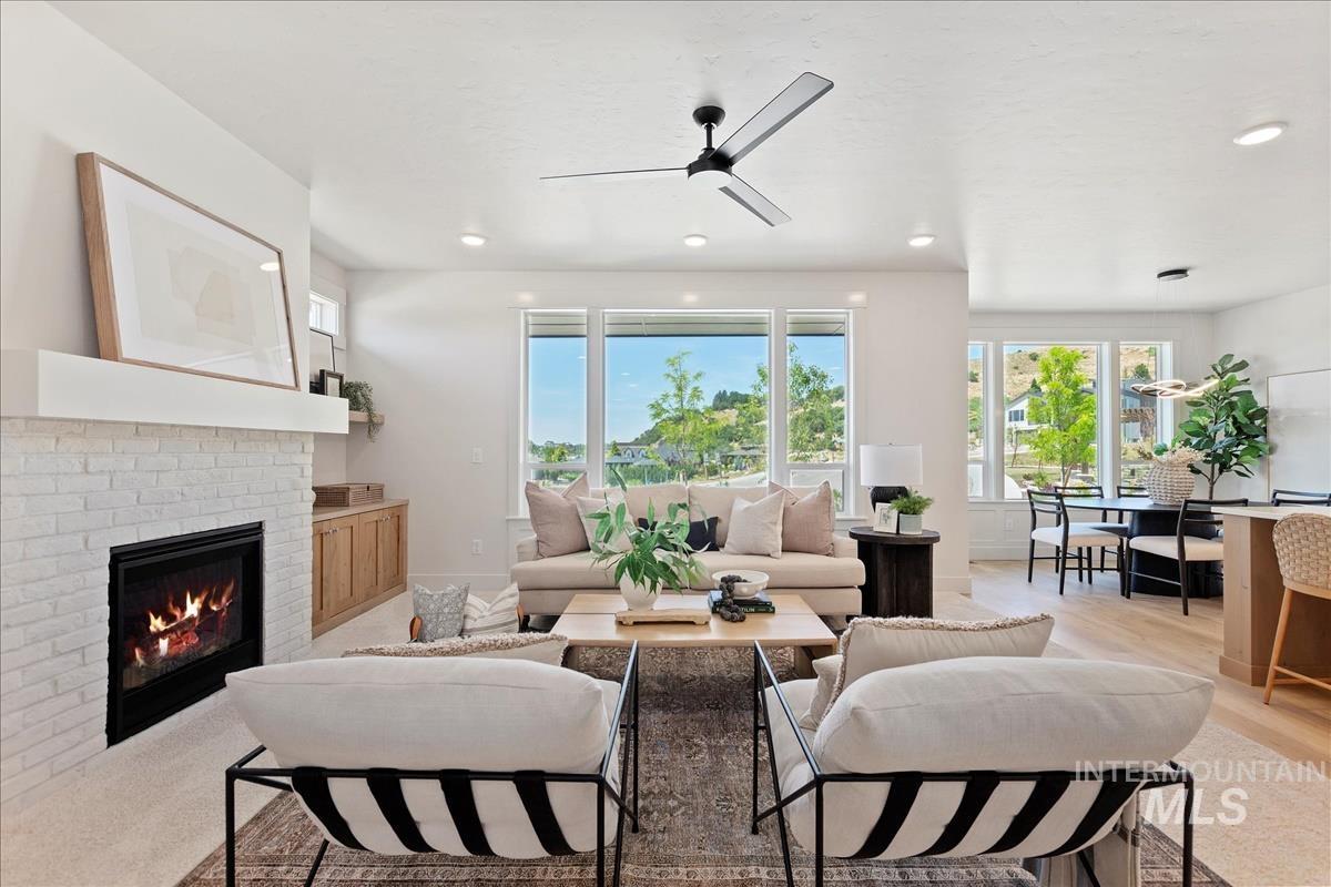 4650 N Camp Creek Ave, Meridian, Idaho 83646, 4 Bedrooms, 2.5 Bathrooms, Residential For Sale, Price $774,900, 98962231