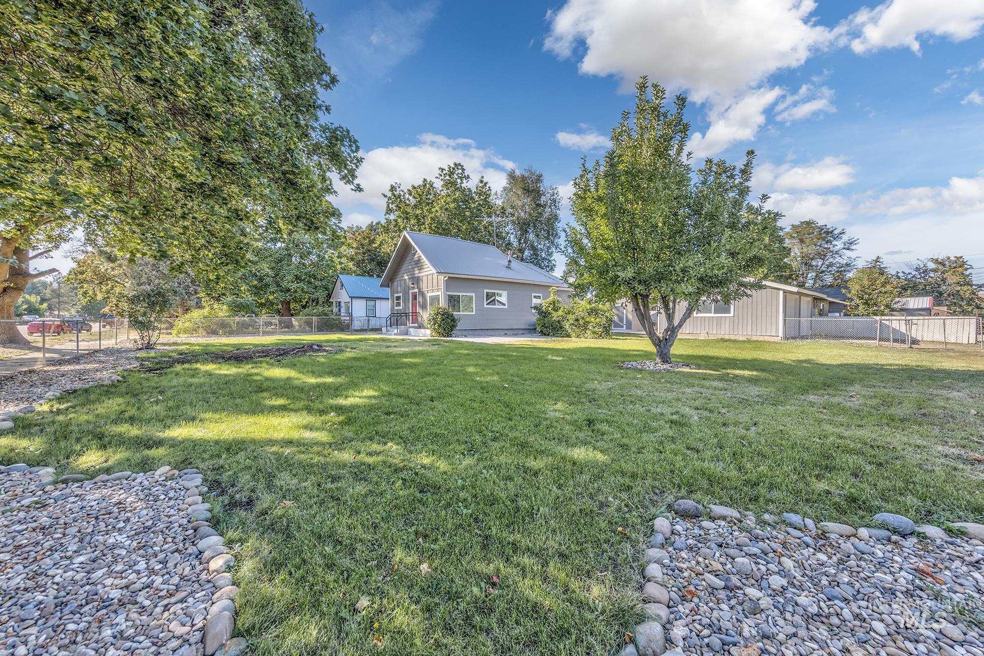824 E Main St, Weiser, Idaho 83672, 3 Bedrooms, 2 Bathrooms, Residential For Sale, Price $349,900, 98962233