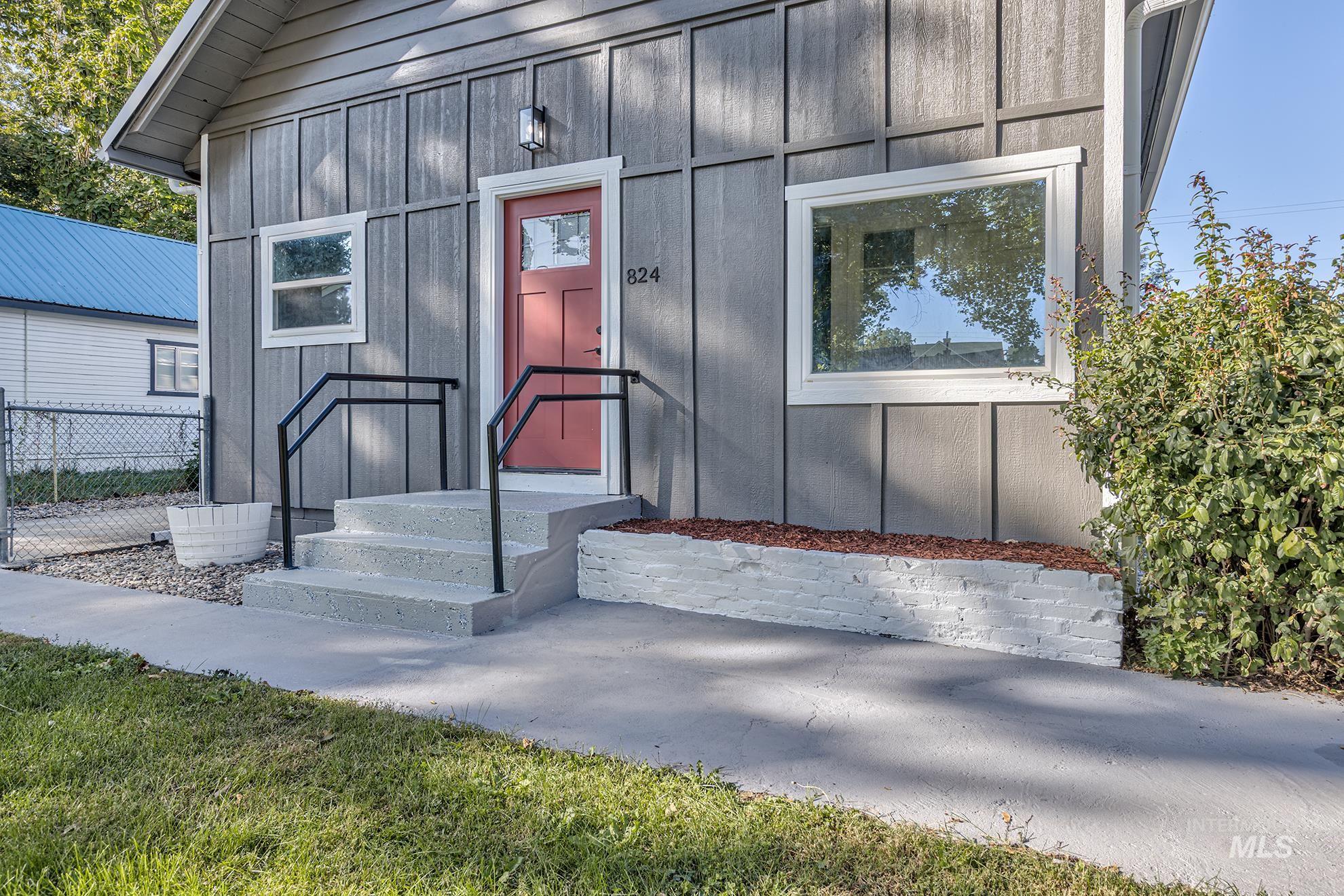 824 E Main St, Weiser, Idaho 83672, 3 Bedrooms, 2 Bathrooms, Residential For Sale, Price $349,900, 98962233