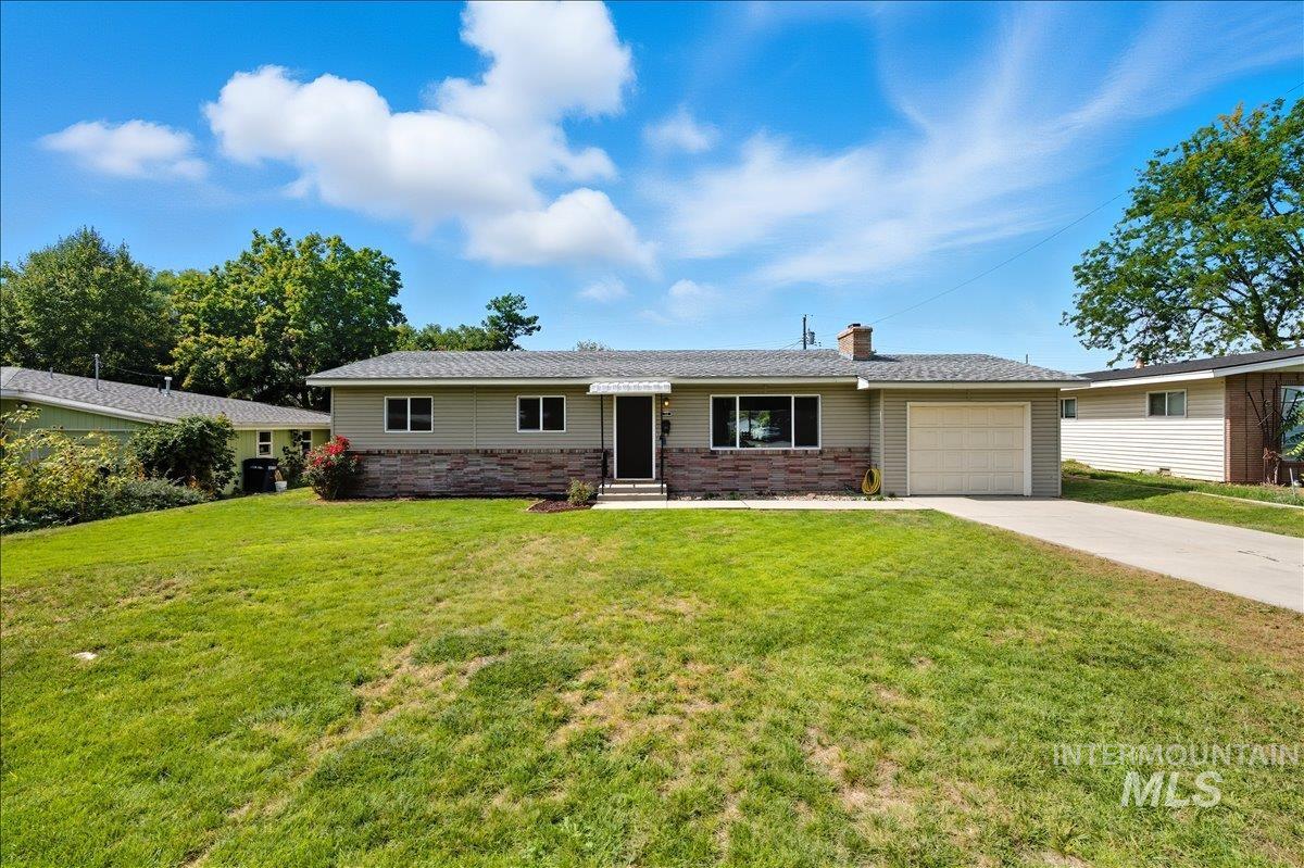 13 N Gem St, Nampa, Idaho 83651-2268, 3 Bedrooms, 1 Bathroom, Residential For Sale, Price $375,000, 98962254