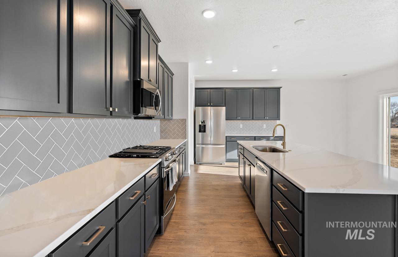 10199 Bellevue Ridge St, Nampa, Idaho 83687, 4 Bedrooms, 3.5 Bathrooms, Residential For Sale, Price $542,840, 98962256