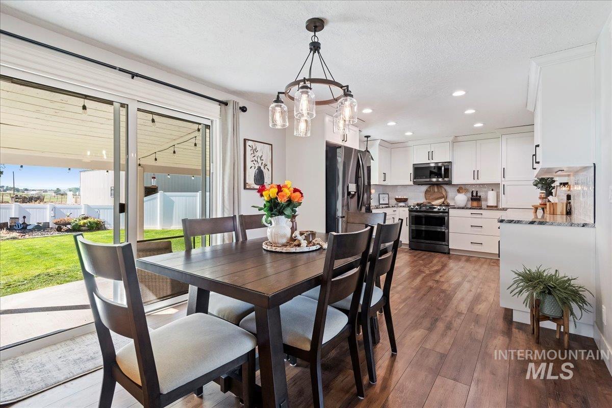 11851 Hensen Dr, Nampa, Idaho 83651-8202, 5 Bedrooms, 2 Bathrooms, Residential For Sale, Price $749,900, 98962258